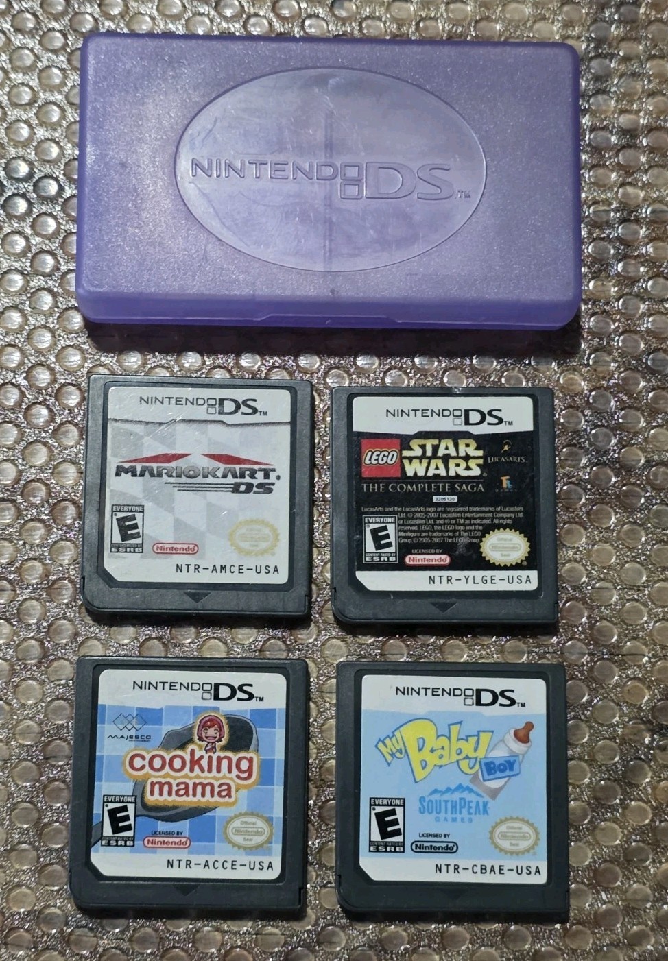 Lot of 4 Popular Nintendo DS Games – w/ Travel Case – TESTED