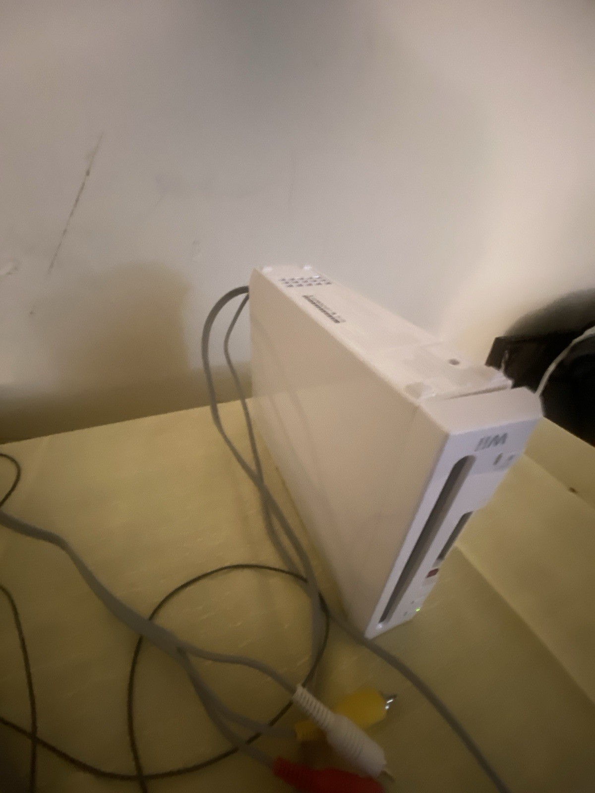 Nintendo Wii RVL-001 512 MB Home Console – White