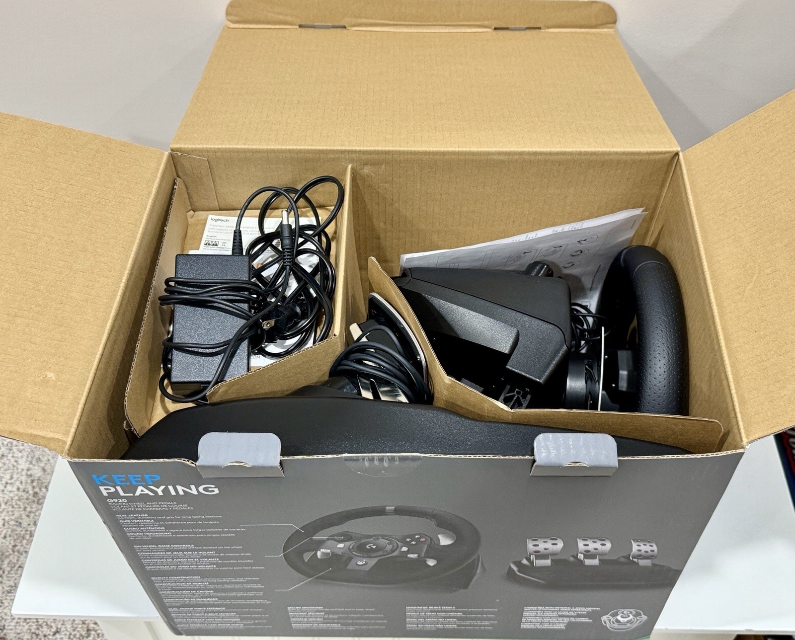 Logitech – G920 Driving Force Racing Wheel, Shifter, and Pedals for Xbox & PC
