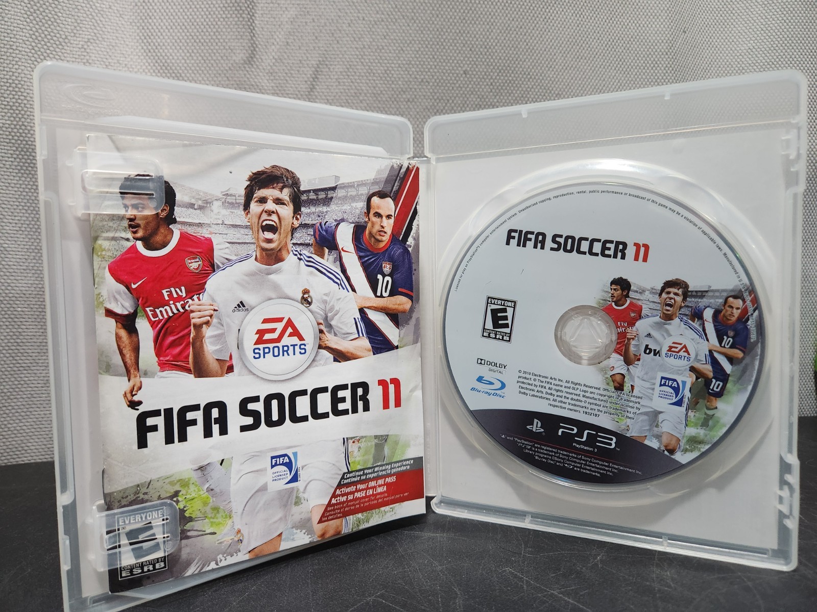 FIFA Soccer 11 – PlayStation 3 PS3 – Complete w/ Manual – Tested Working