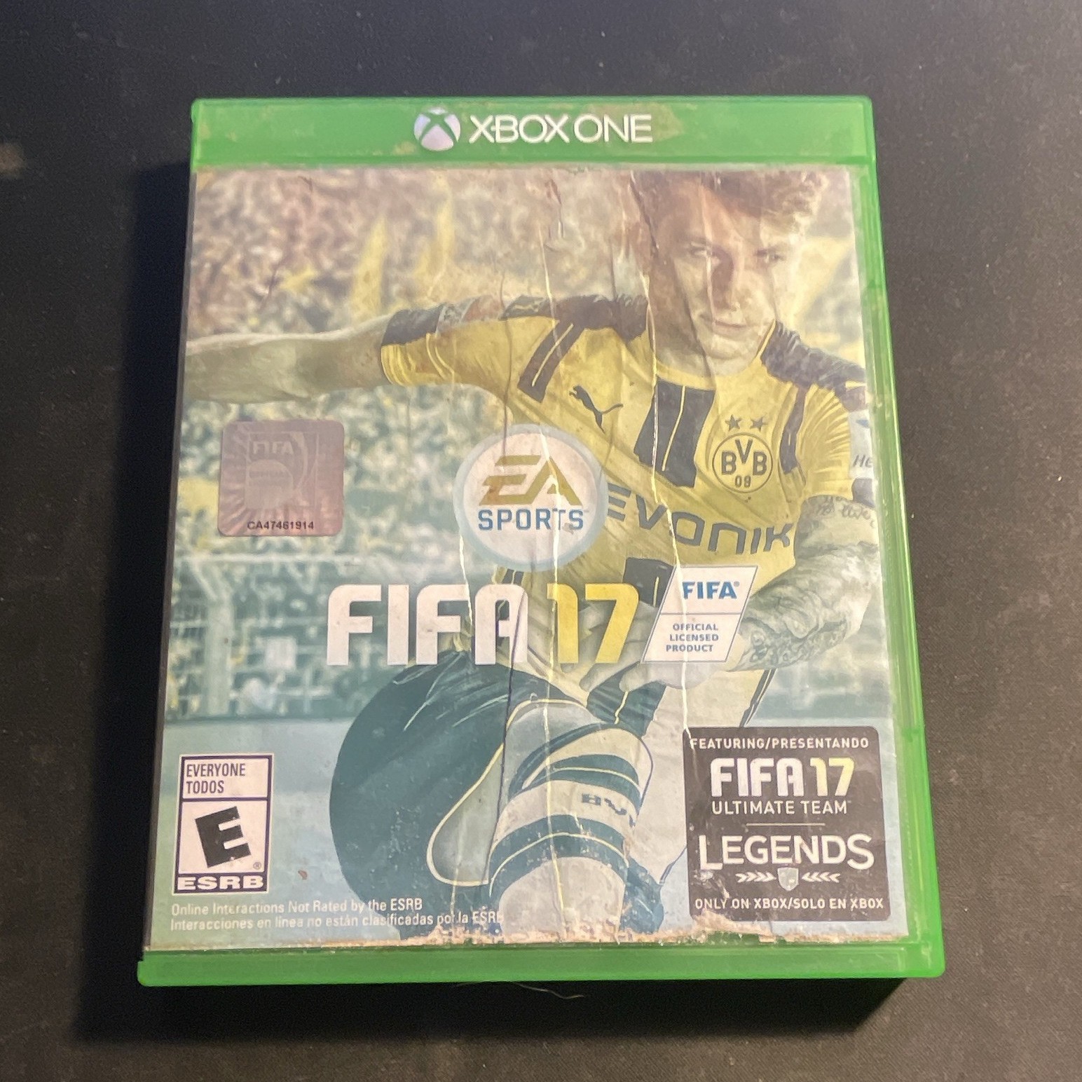 EA SPORTS FIFA 17 (FIFA Series) Soccer Sports E Multiplayer Online Xbox One