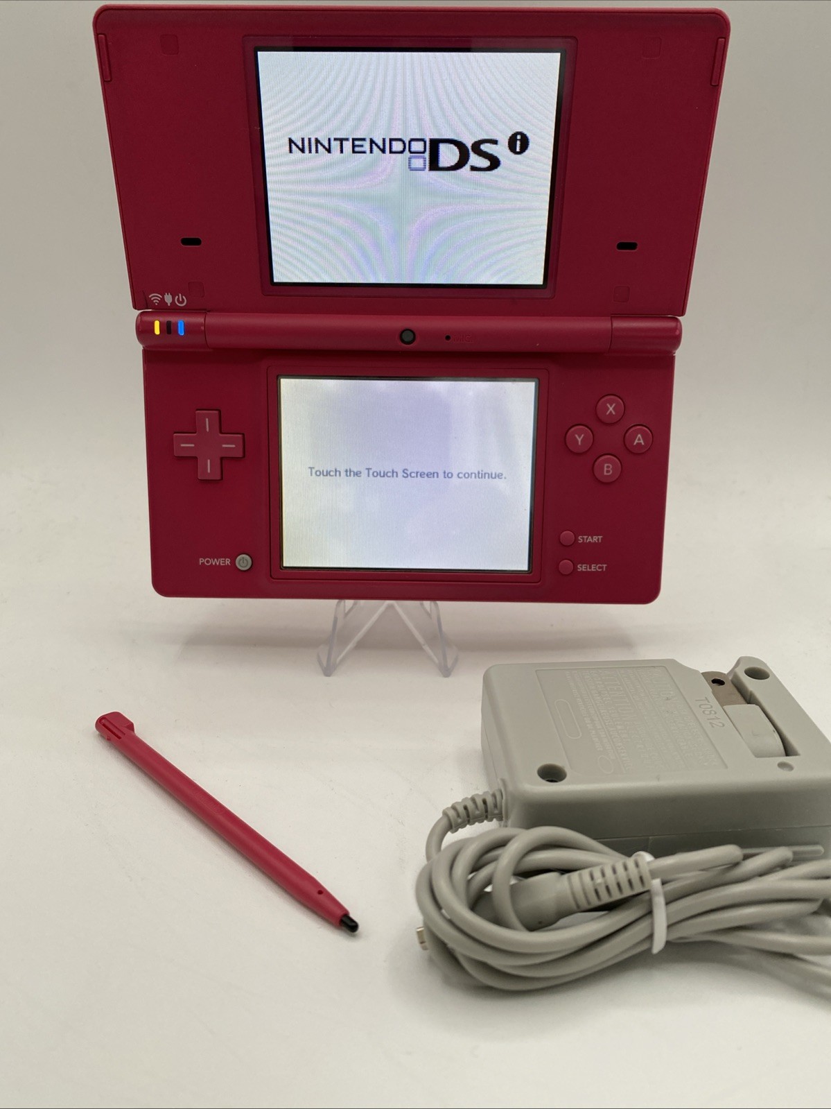 Nintendo DSi Hot Pink Console Bundle w/ Charger & 16GB SD Card