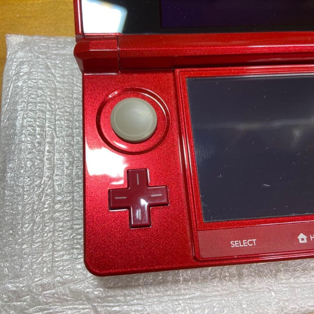 Nintendo 3DS Metallic Red 5843 From Japan