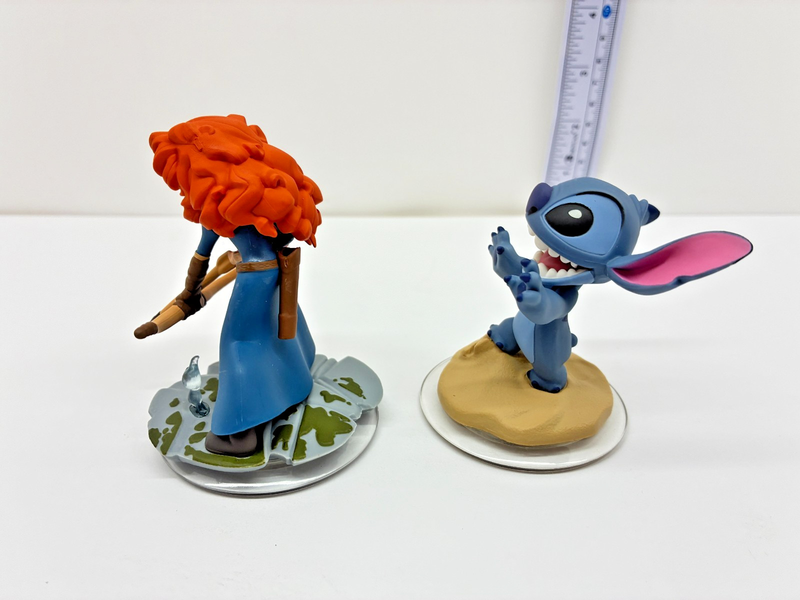Disney Infinity Figures 2.0 Stitch/Merida *POWER DISCS/POSTER & FREE SHIPPING*