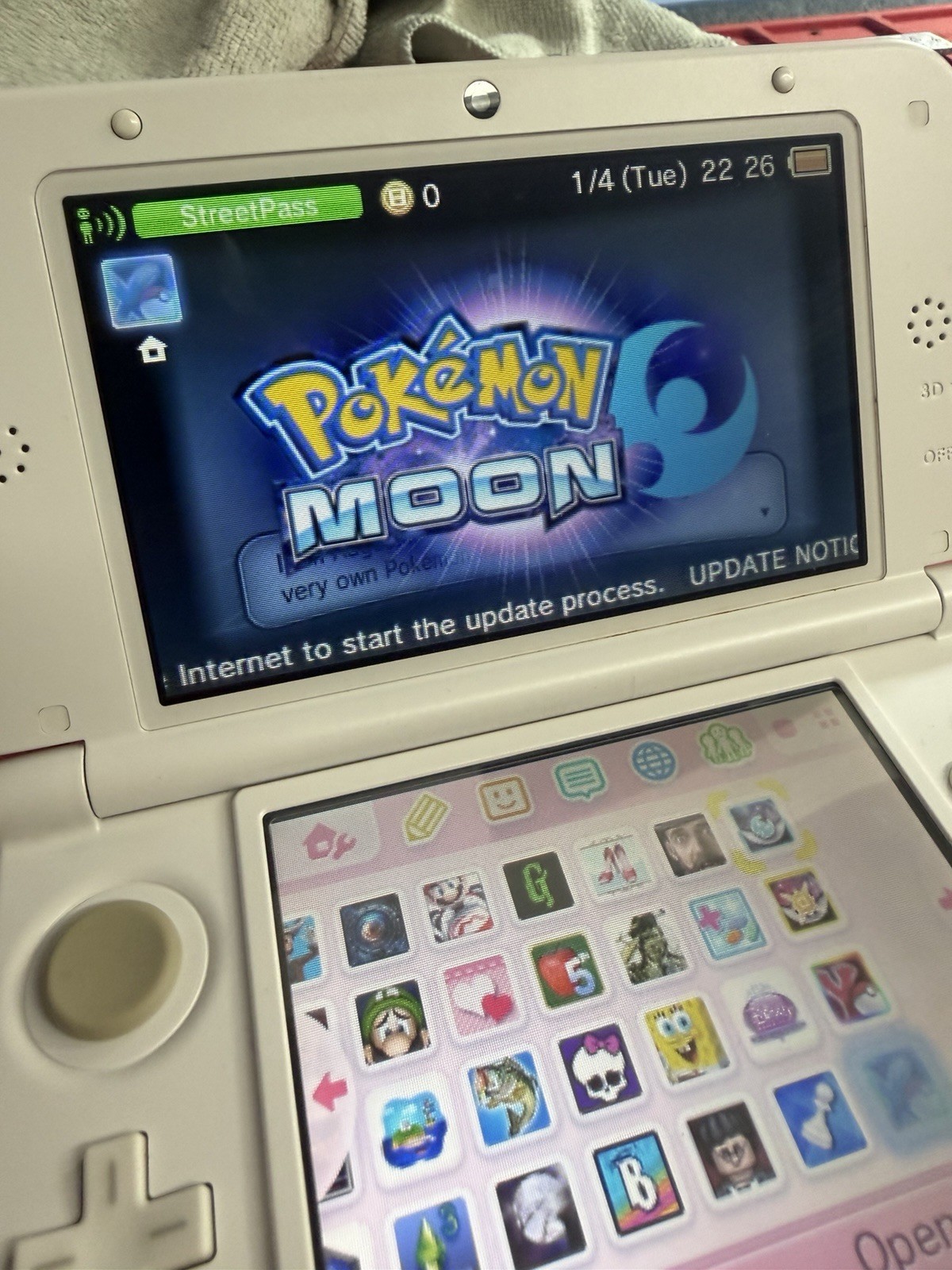 Nintendo 3DS XL Launch Edition White & Pink Handheld System