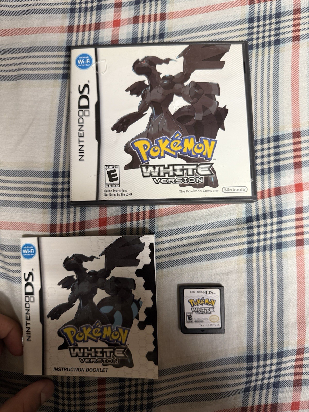 Pokemon Black and White, AUTHENTIC & TESTED. Has Case, Cart & manual, MANY SHINY