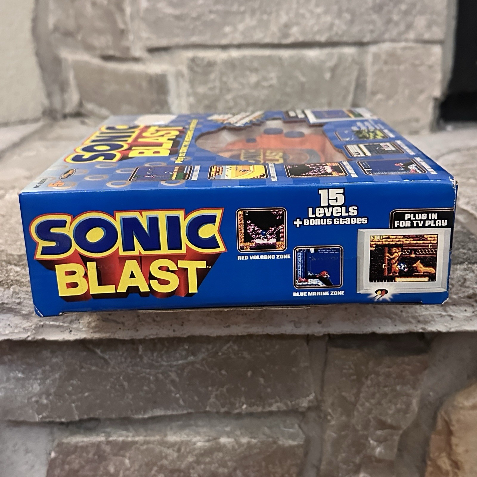 New 2005 Sonic Blast Plug-In TV Play Sonic The Hedgehog Handheld Controller Game