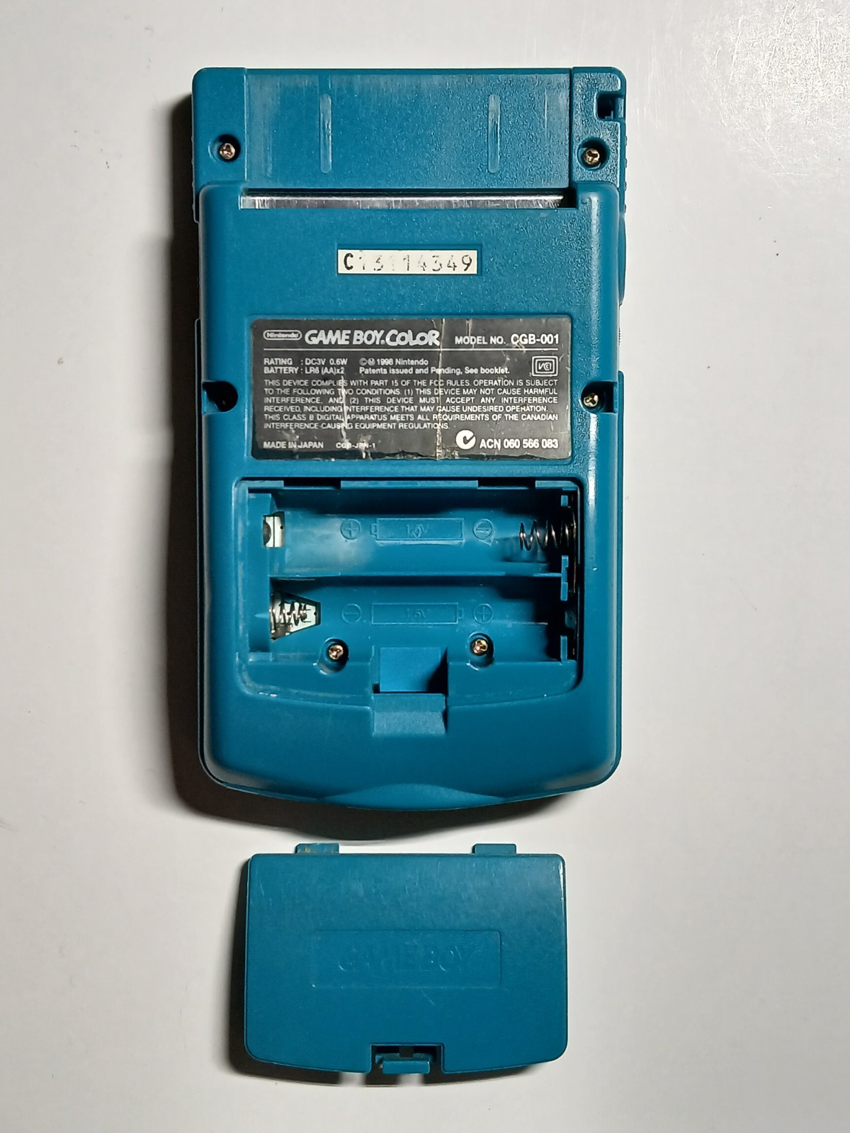 Nintendo Game Boy Color teal GBC CGB-001 Tested & Working MINOR WEAR DICOLORING