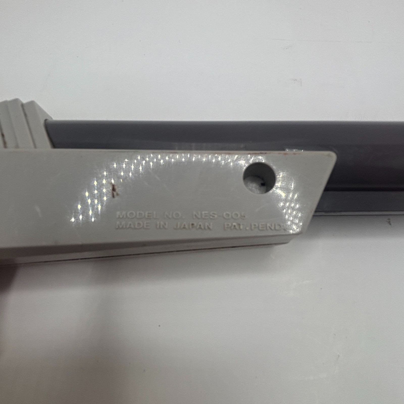 OEM Gray Nintendo Entertainment System Zapper Light Gun NES Controller NES-005