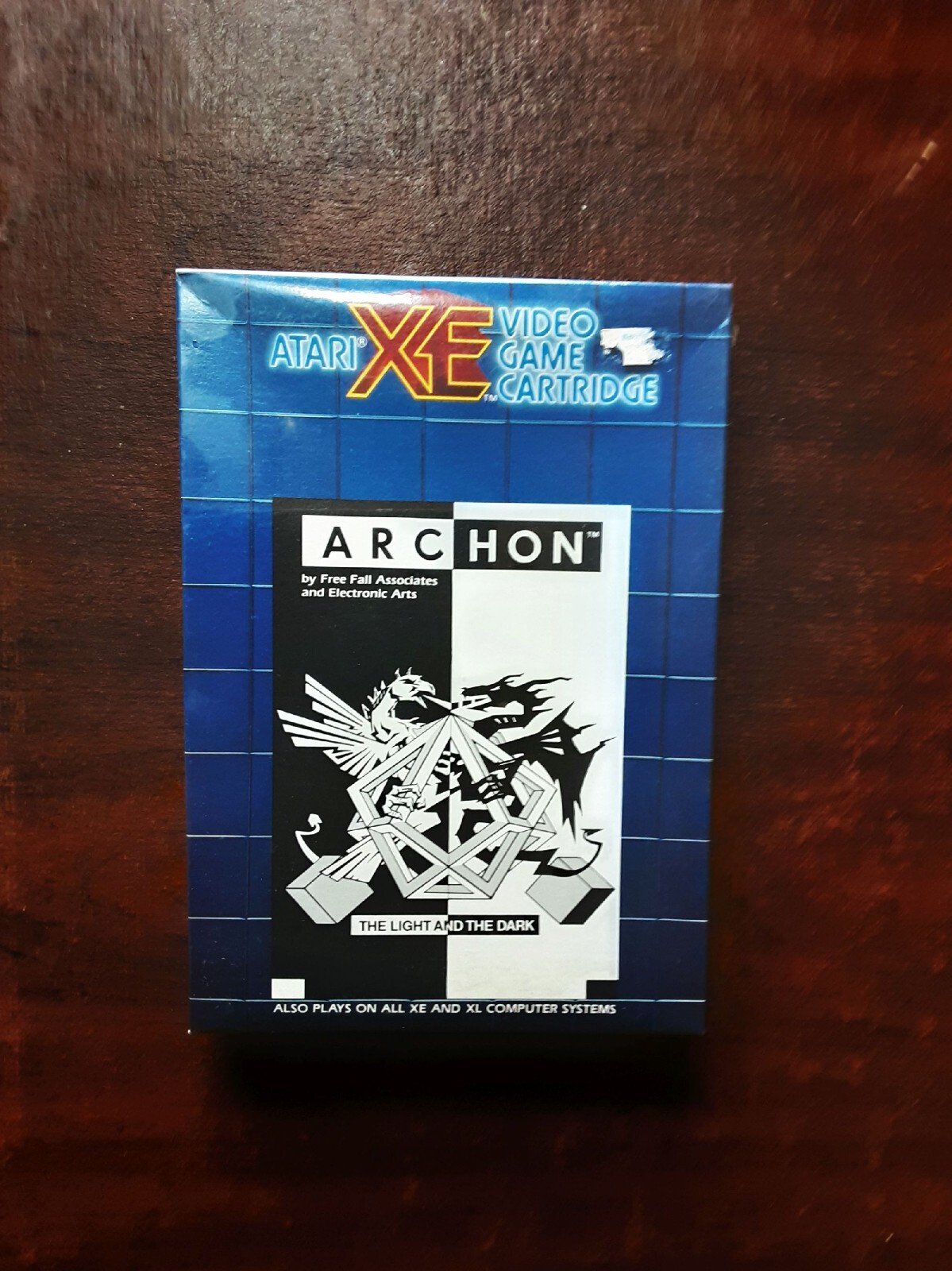 ARCHON : The Light and The Dark Atari 400/800/XL/XE Brand New Sealed