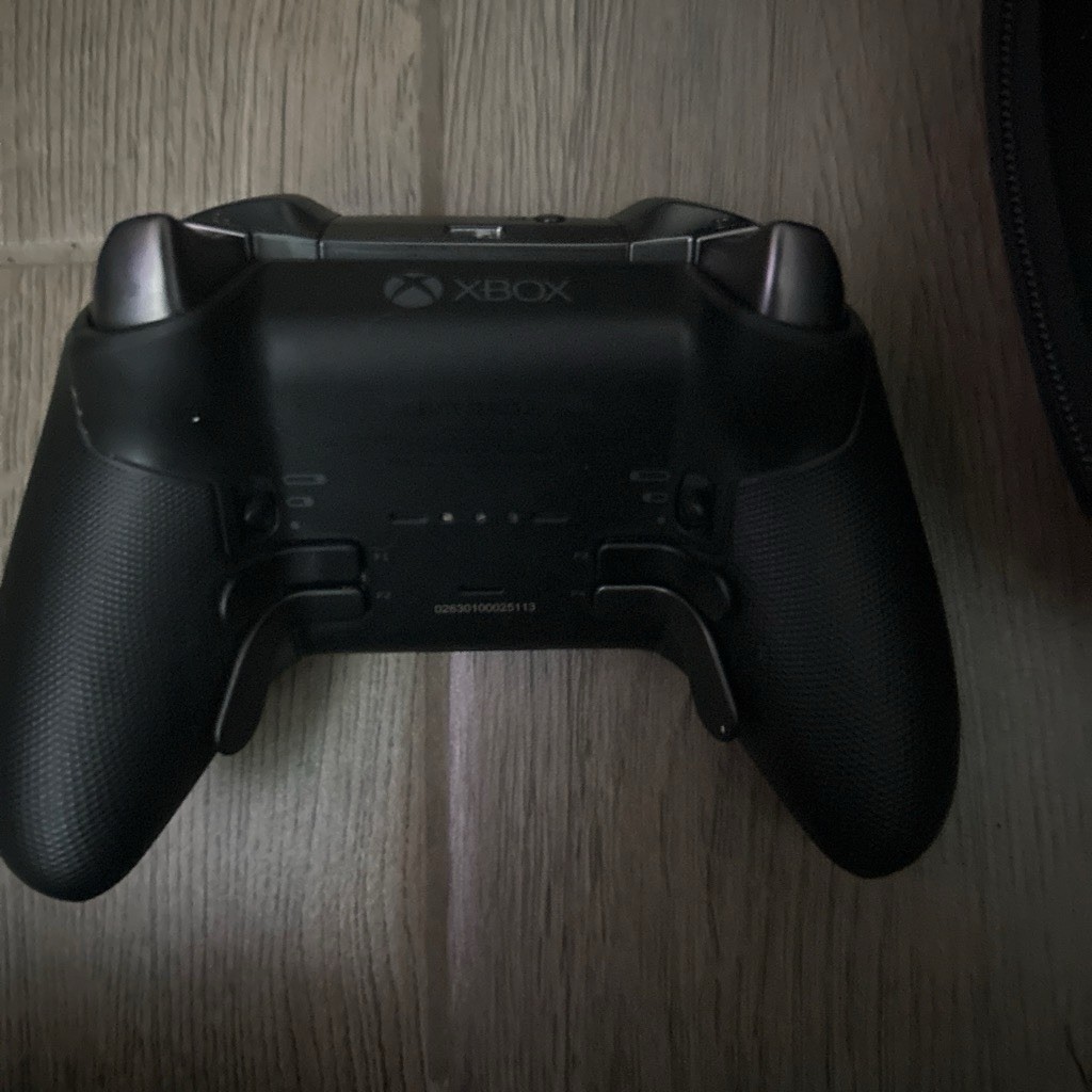 Microsoft Xbox Elite Series 2 Black Controller w/ Paddles, Case & Manuals