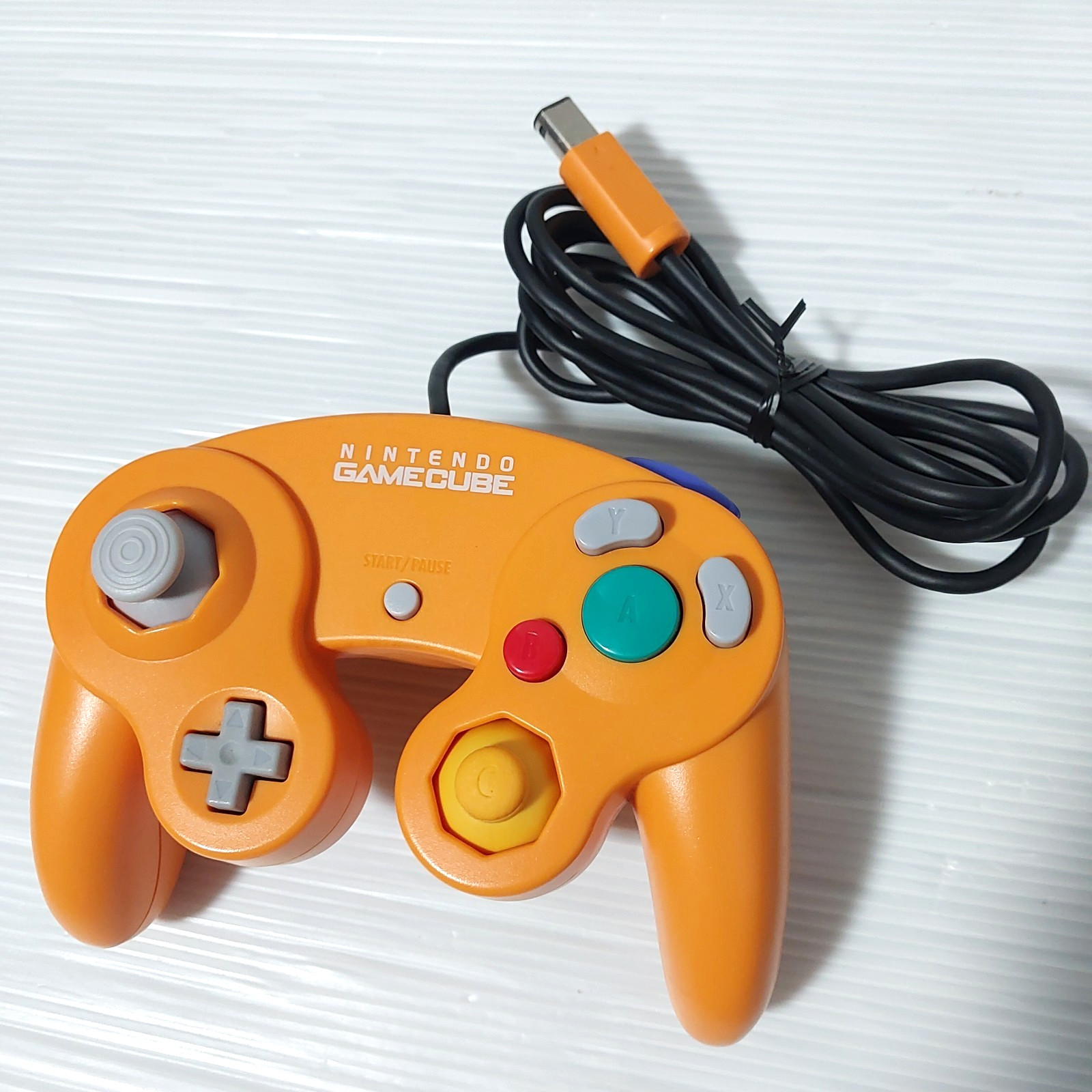 Nintendo GameCube Spice Orange Console with Gameboy player Region Free Japan