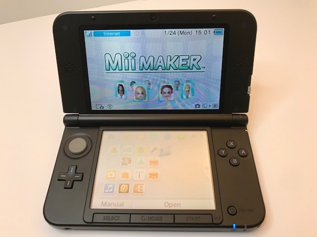 Nintendo 3DS XL Blue/Black Tested New Battery 32GB SD Card Charger Stylus