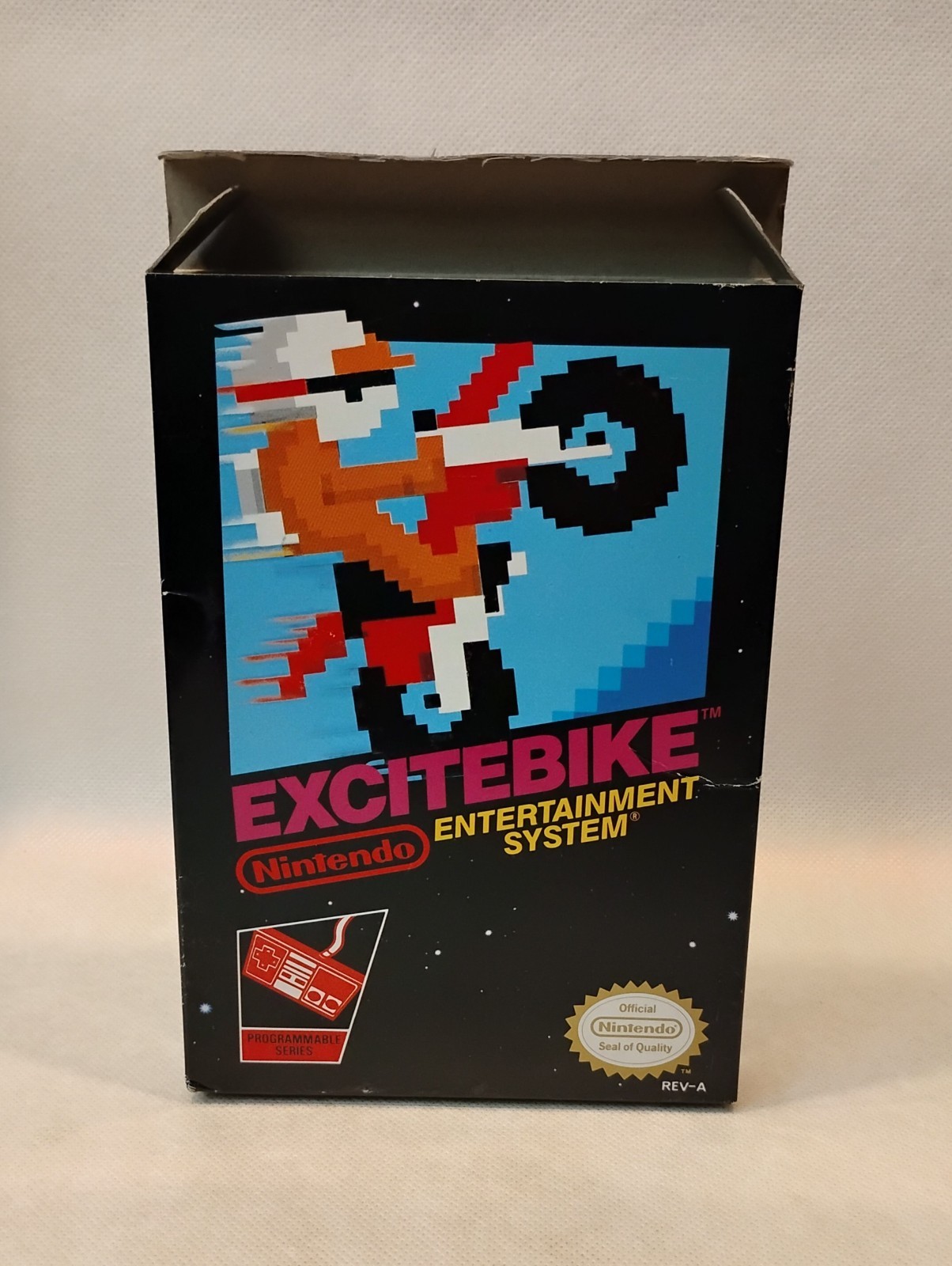 Excitebike, 1985 NES Nintendo, CIB oval seal USA, physical game, tested working