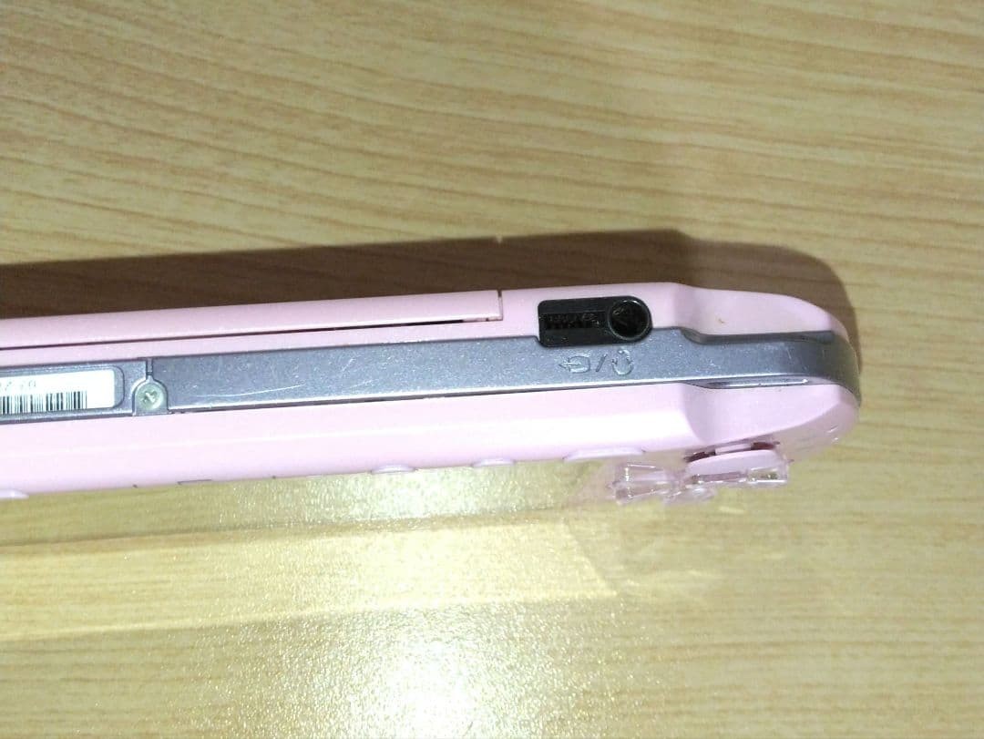 Excellent Sony PSP-3000 PSP 3000 Console Pink Region Free w/charger