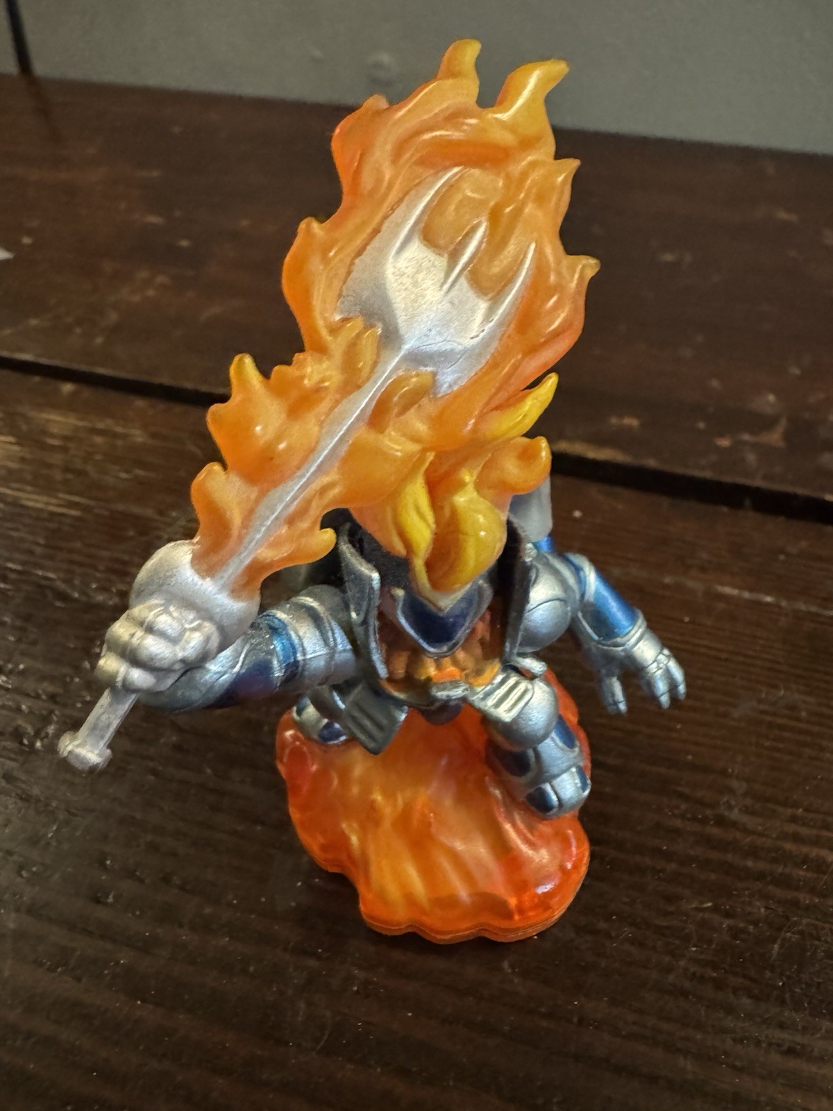 Series 2 Giants Ignitor Character Figure From The Skylanders Giants Trap Team!