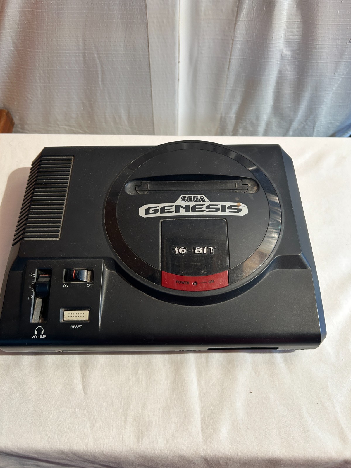 Sega Genesis Model 1601 Console 16-Bit System – Console Only Tested V-5