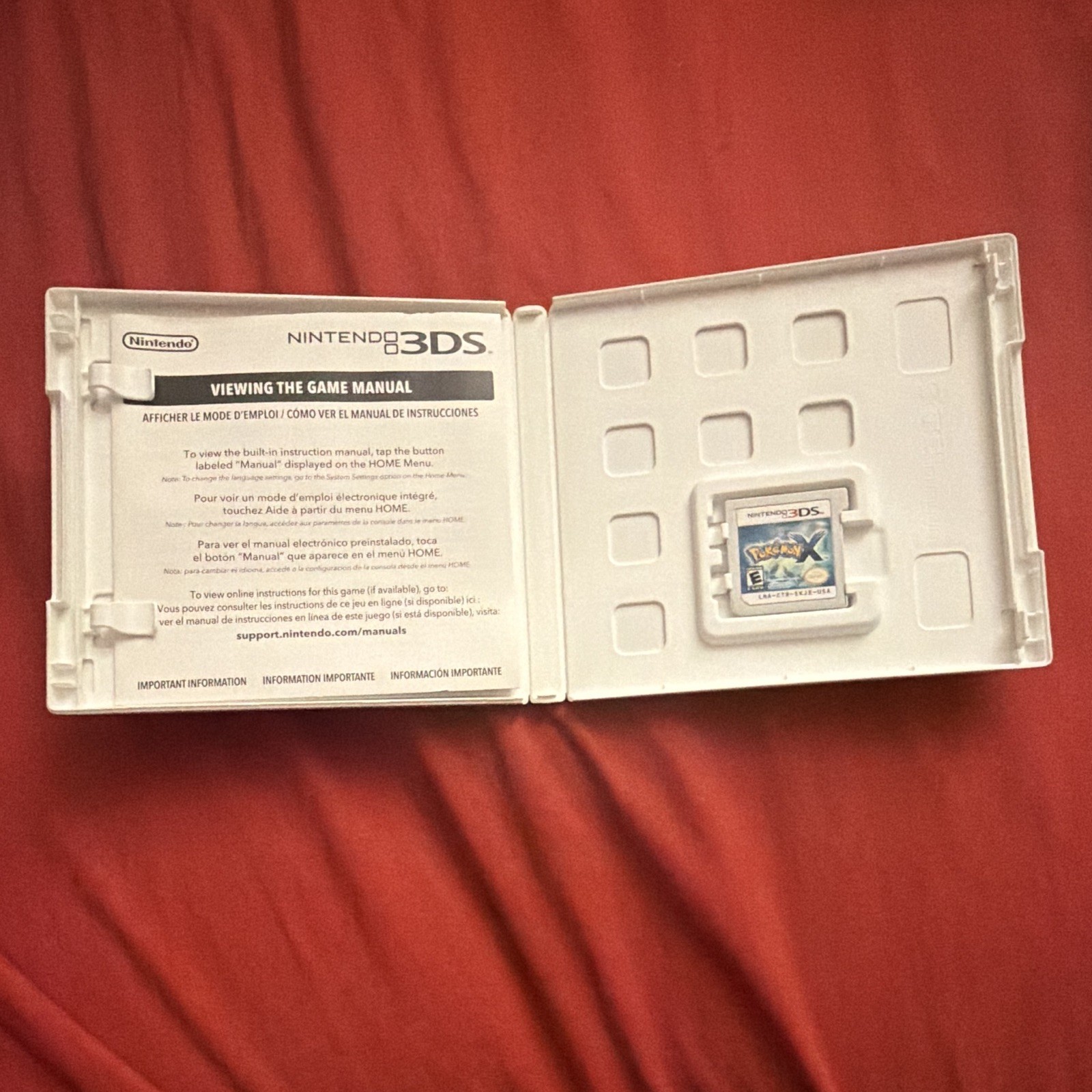 Nintendo Pokémon X – Nintendo 3DS, Role Playing, E, NTSC-U/C, 2013, Manual, Case