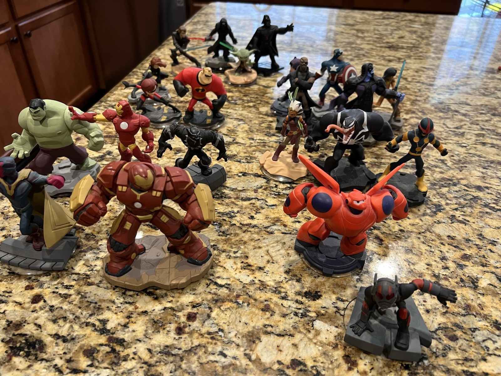 DISNEY INFINITY 23 FIGURES STAR WARS MARVEL ANT MAN AND MORE