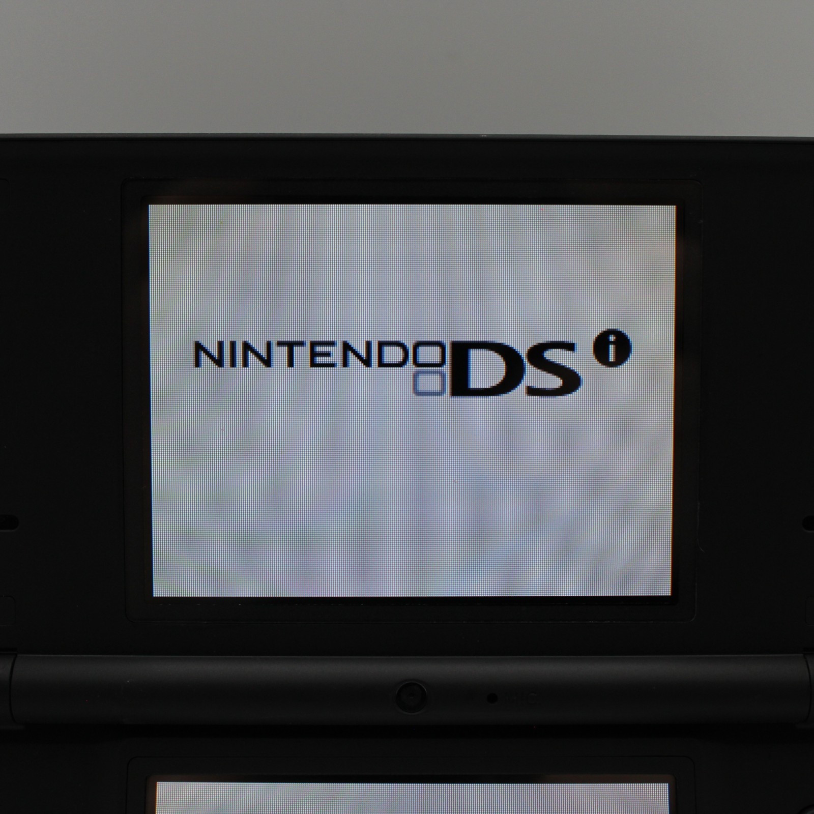 *Refurbished* Nintendo DSi Handheld Game Console – Black – 1 Year Warranty!