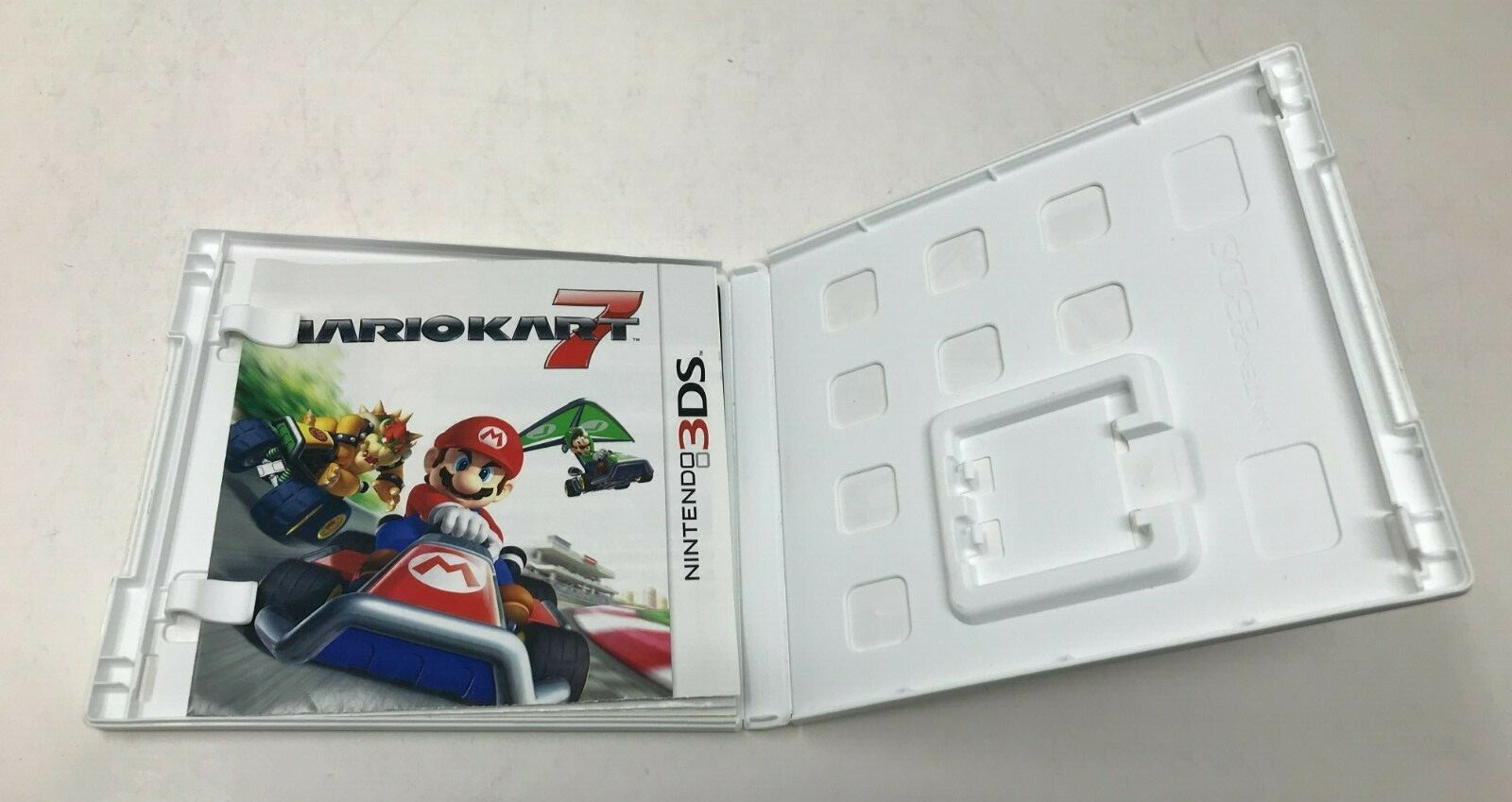 Case and Manual Only NO GAME Mario Kart 7 Nintendo 3DS Authentic