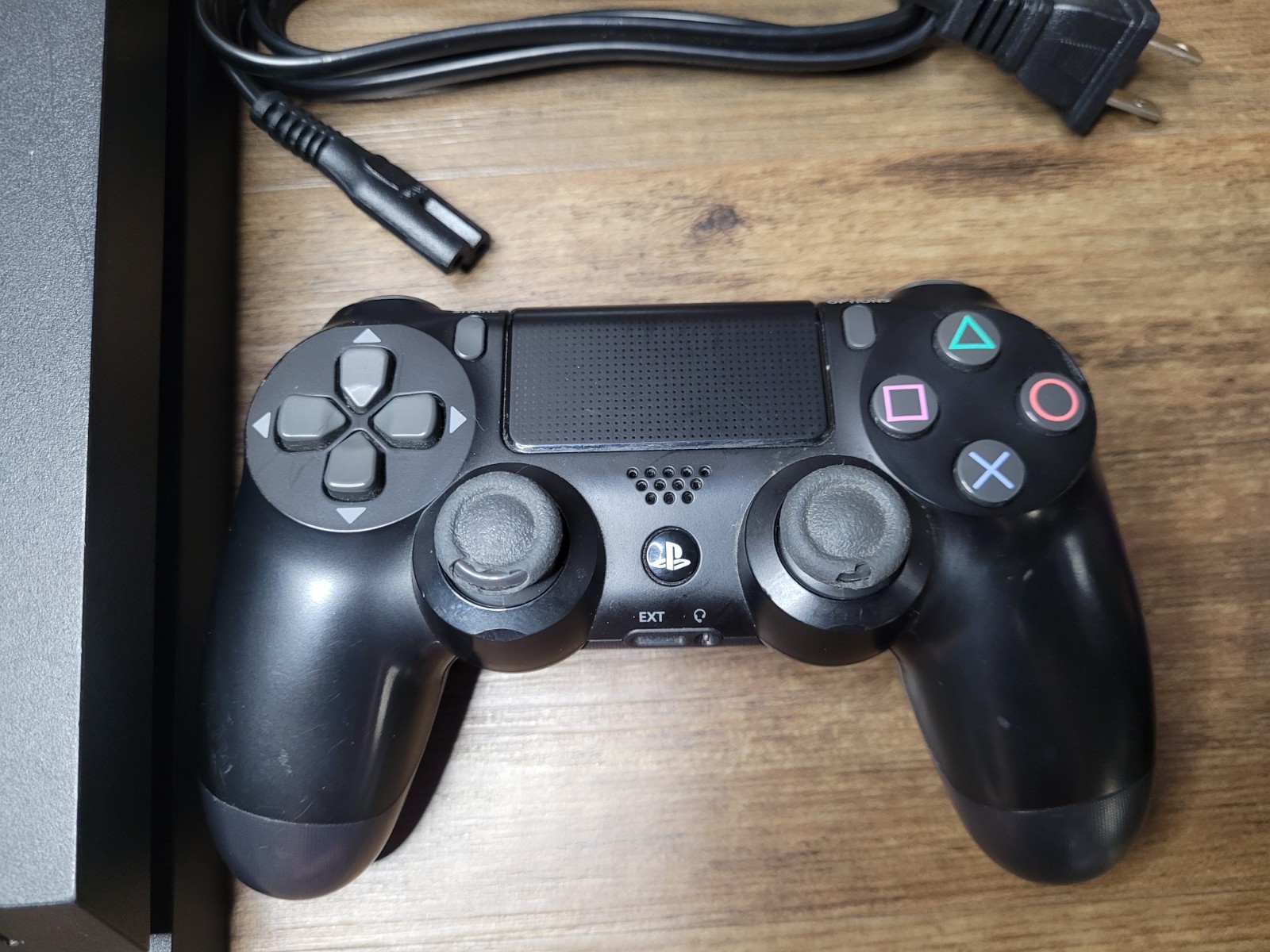 Sony PlayStation 4 500gb, 1 Controller, Tested Works