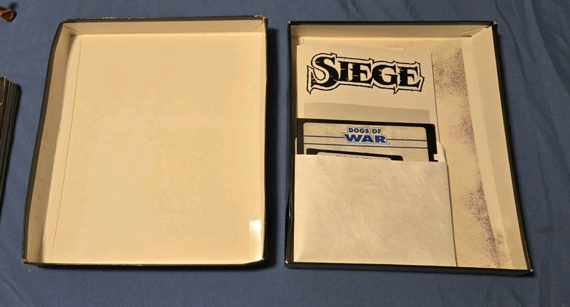 Rare Siege Dogs of War Expansion software, Manuals PC 3.5″ & 5.25″ game Complete