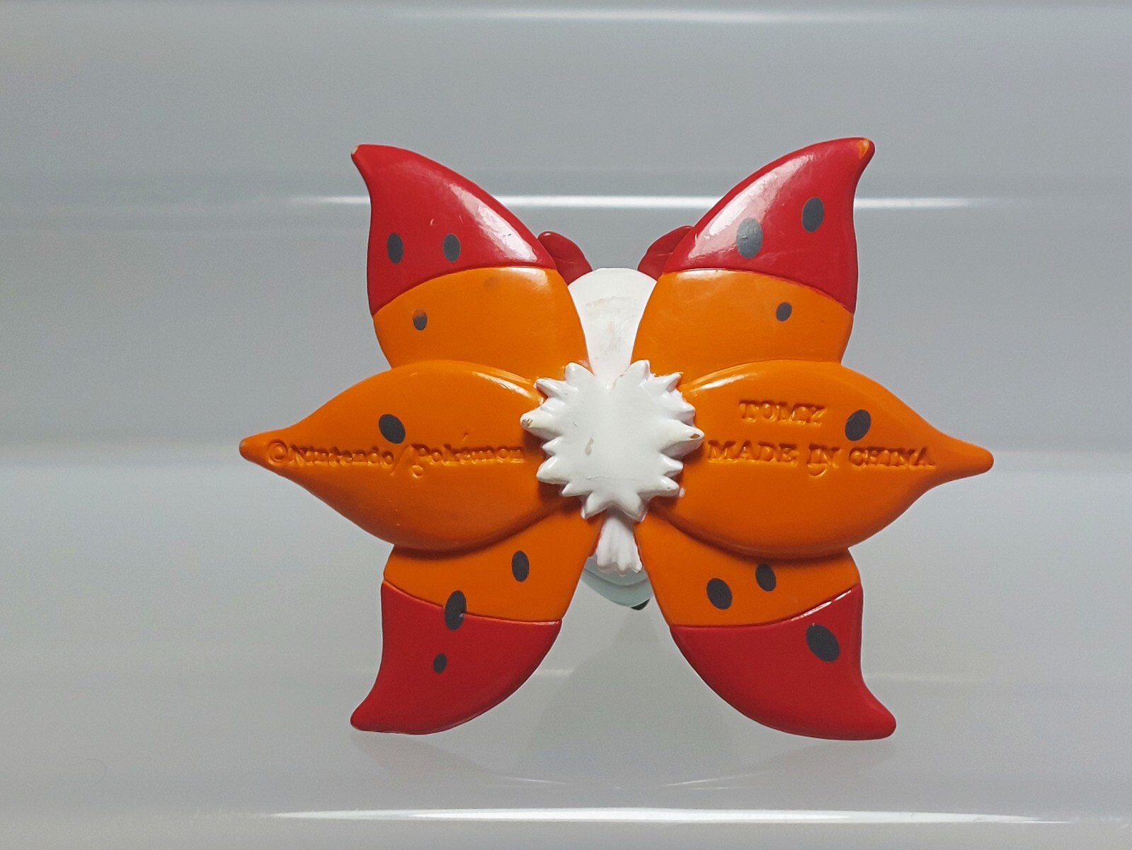 Volcarona Pokemon Monster Collection Figure Takara Tomy 2011 Japan N07 1.8in