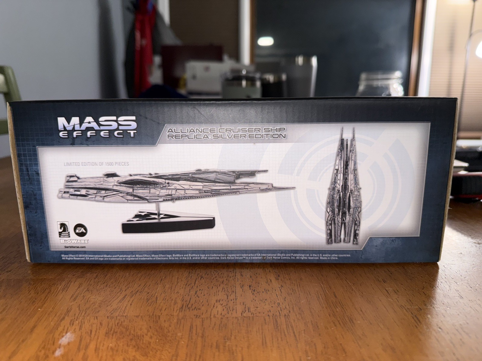 Mass Effect Alliance Cruiser Replica Model Dark Horse Silver Edition