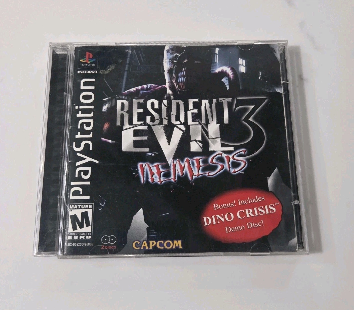 Resident Evil 3: Nemesis (PlayStation 1, 1999) Complete w/ Manual + Demo Disc
