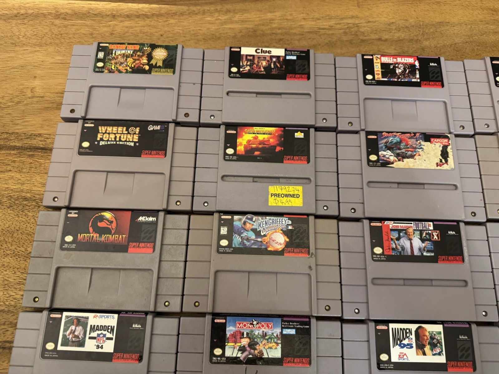 Super Nintendo SNES 28x Different Video Game Lot-Mortal Kombat-Donkey Kong-Clue