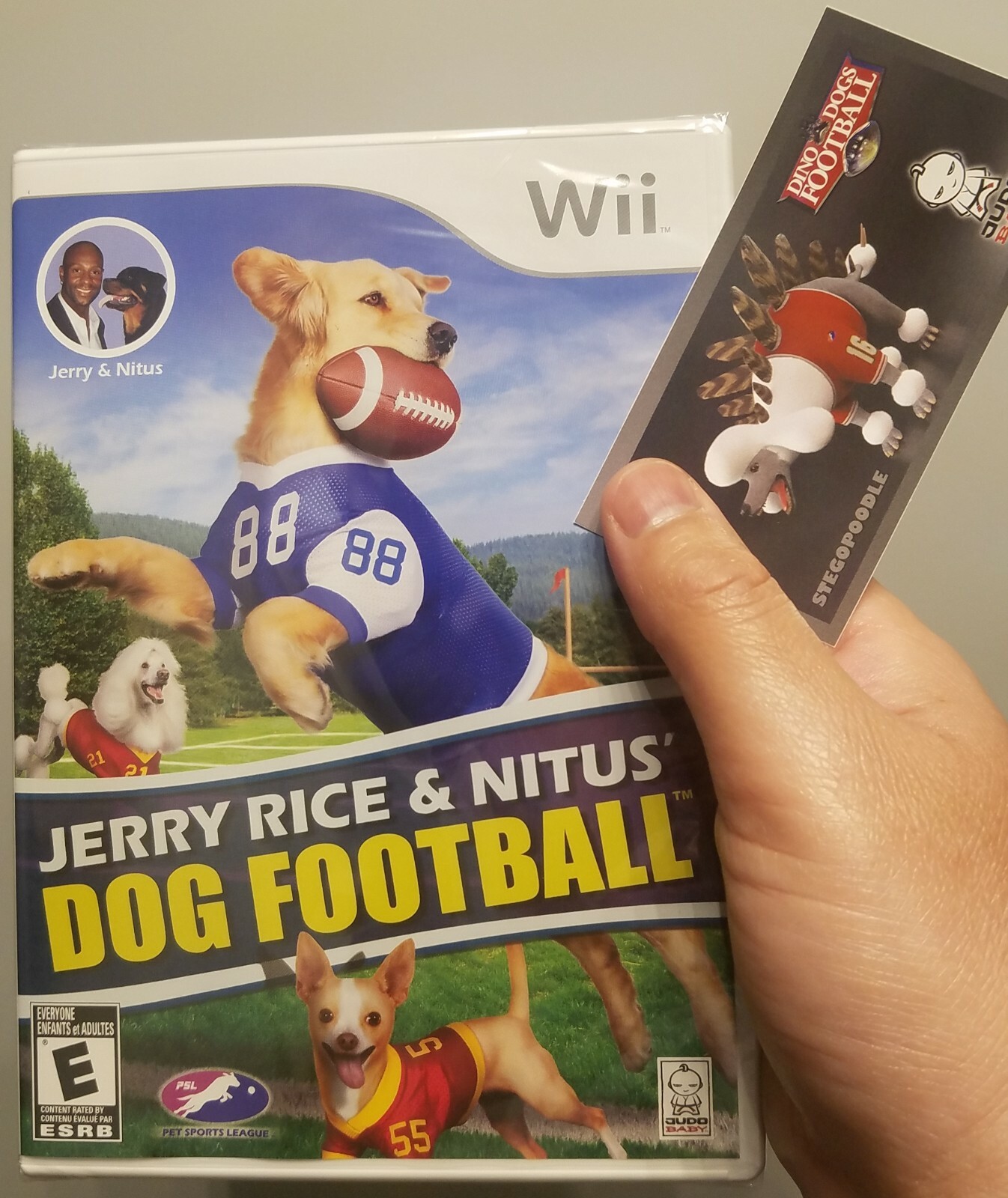 Jerry Rice & Nitus’ Dog Football – Wii / WiiU – 1 NEW GAME Signed by Designer