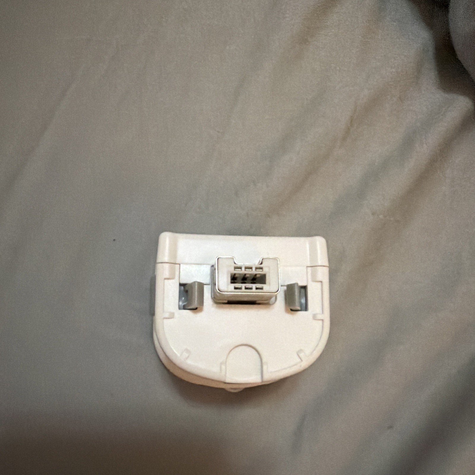 Wii Motion Plus Sensor Adaptor Attachment – White