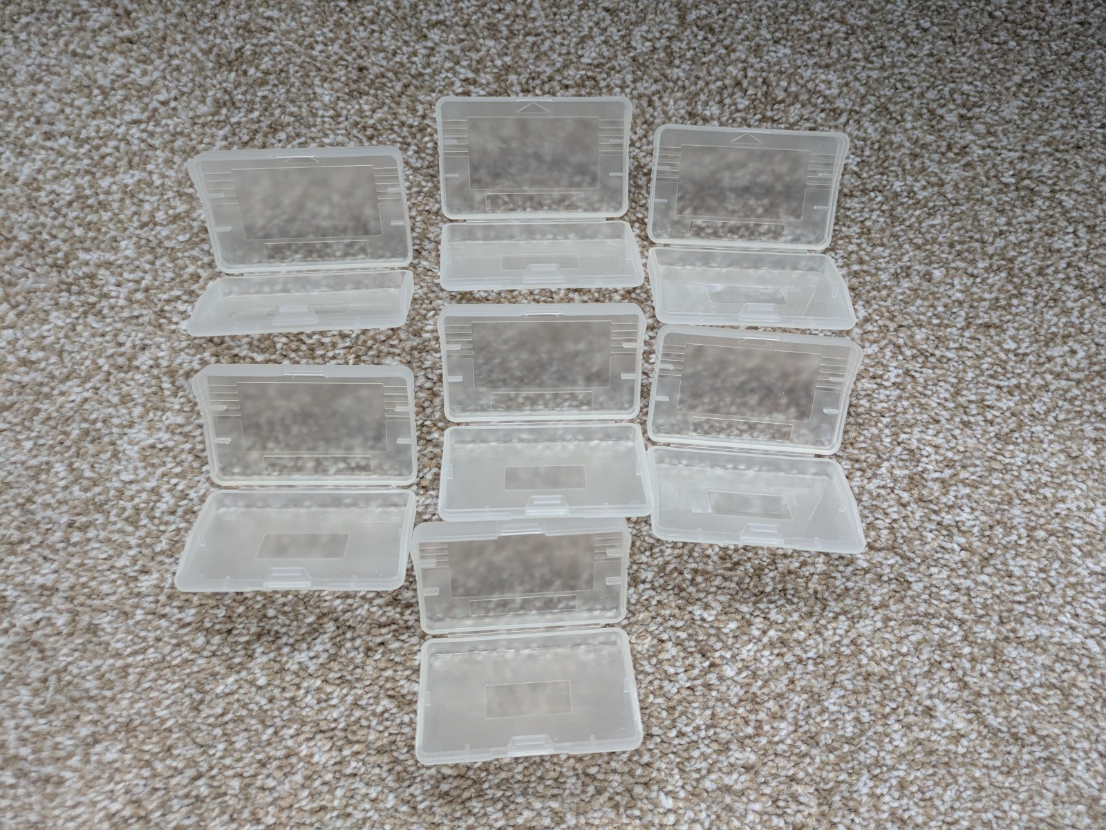 Lot of 16 Clear Generic Dust Cover Clamshell Cases – 9x Game Boy DMG/GBC, 7x GBA