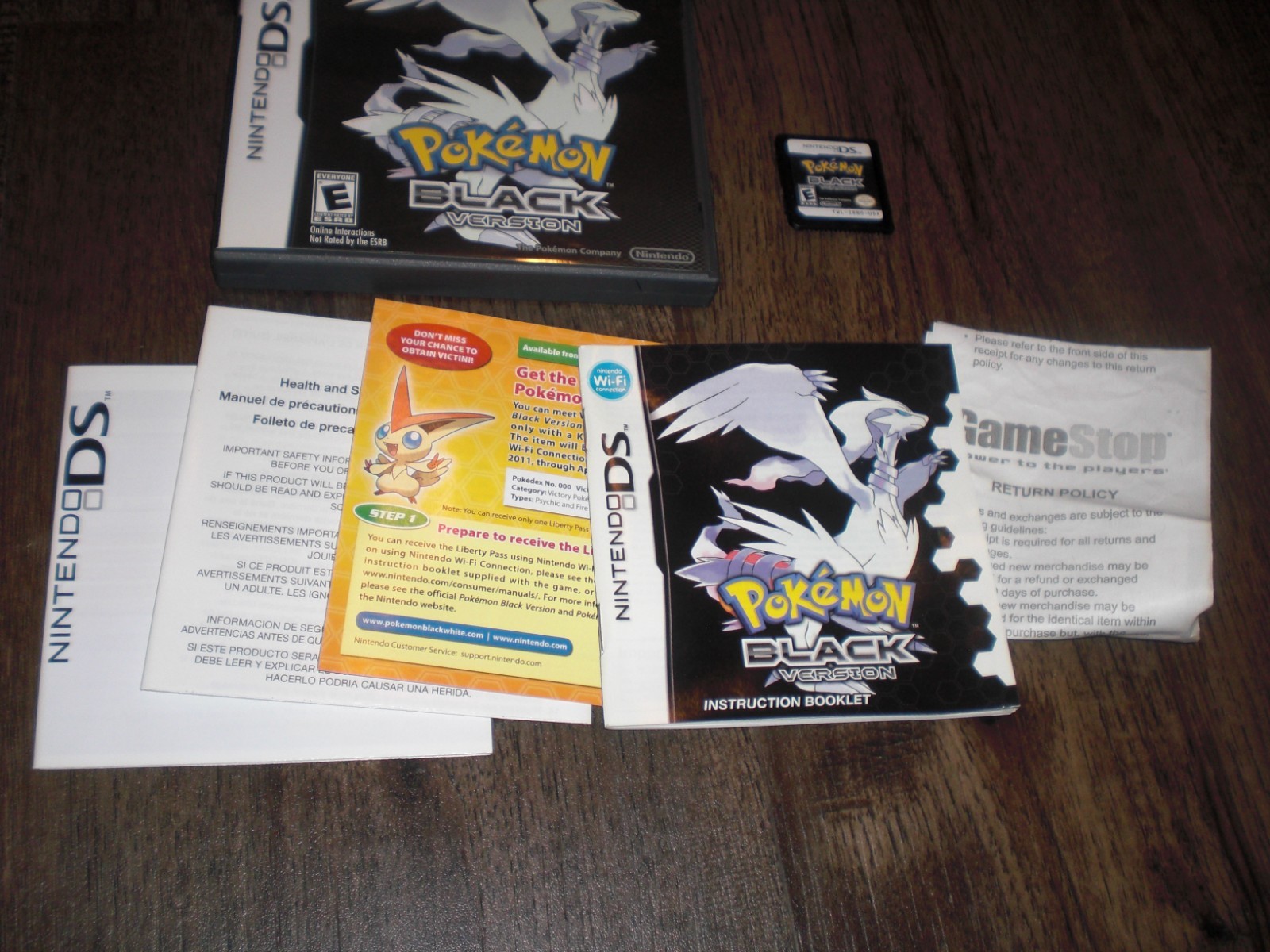Pokemon Black Version 1 AUTHENTIC GENUINE Nintendo DS 3DS 2DS XL COMPLETE CIB