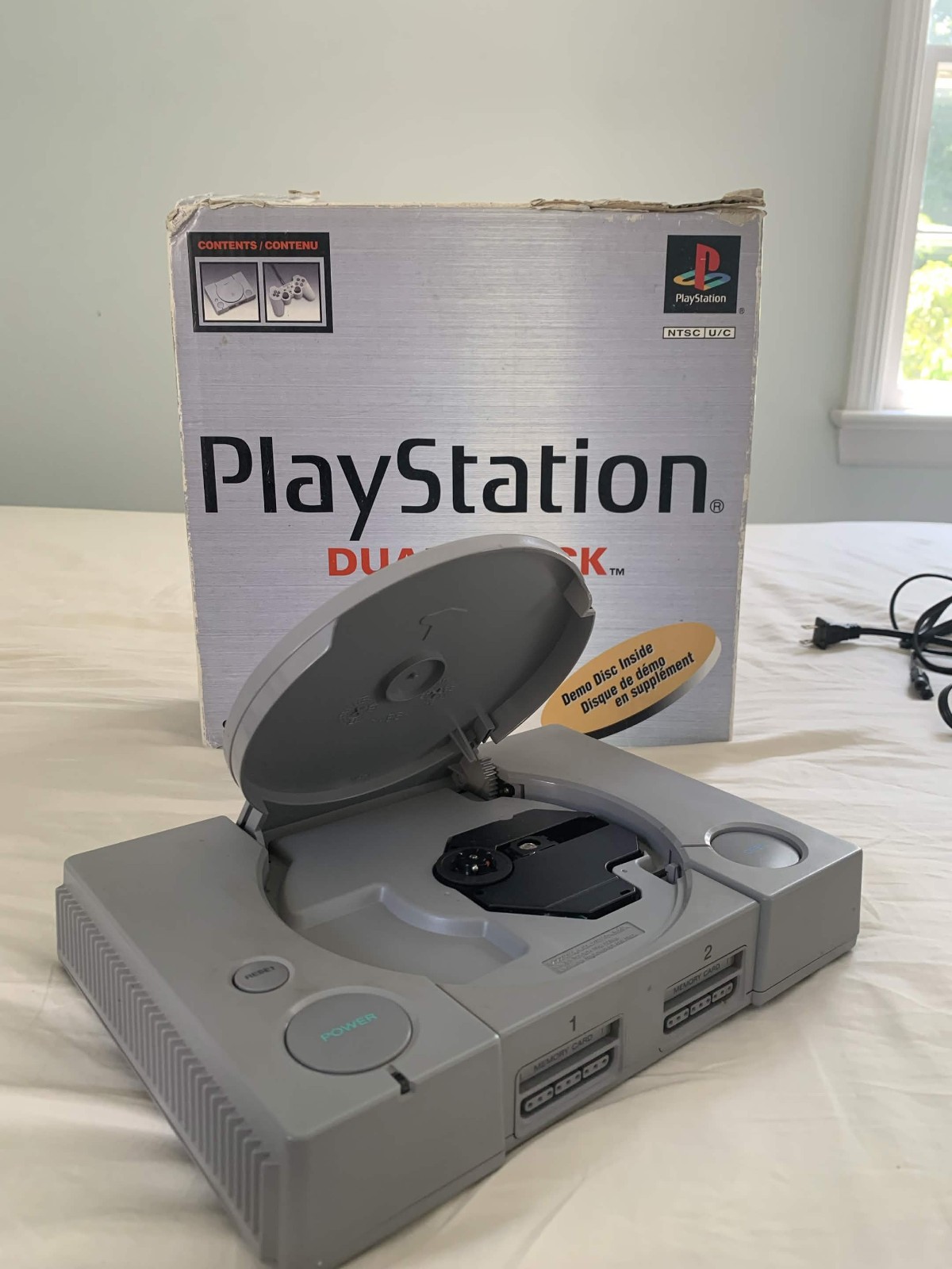 Sony PlayStation 1 PS1 Dual Shock Console in Box SCPH-7501 bundle Tested