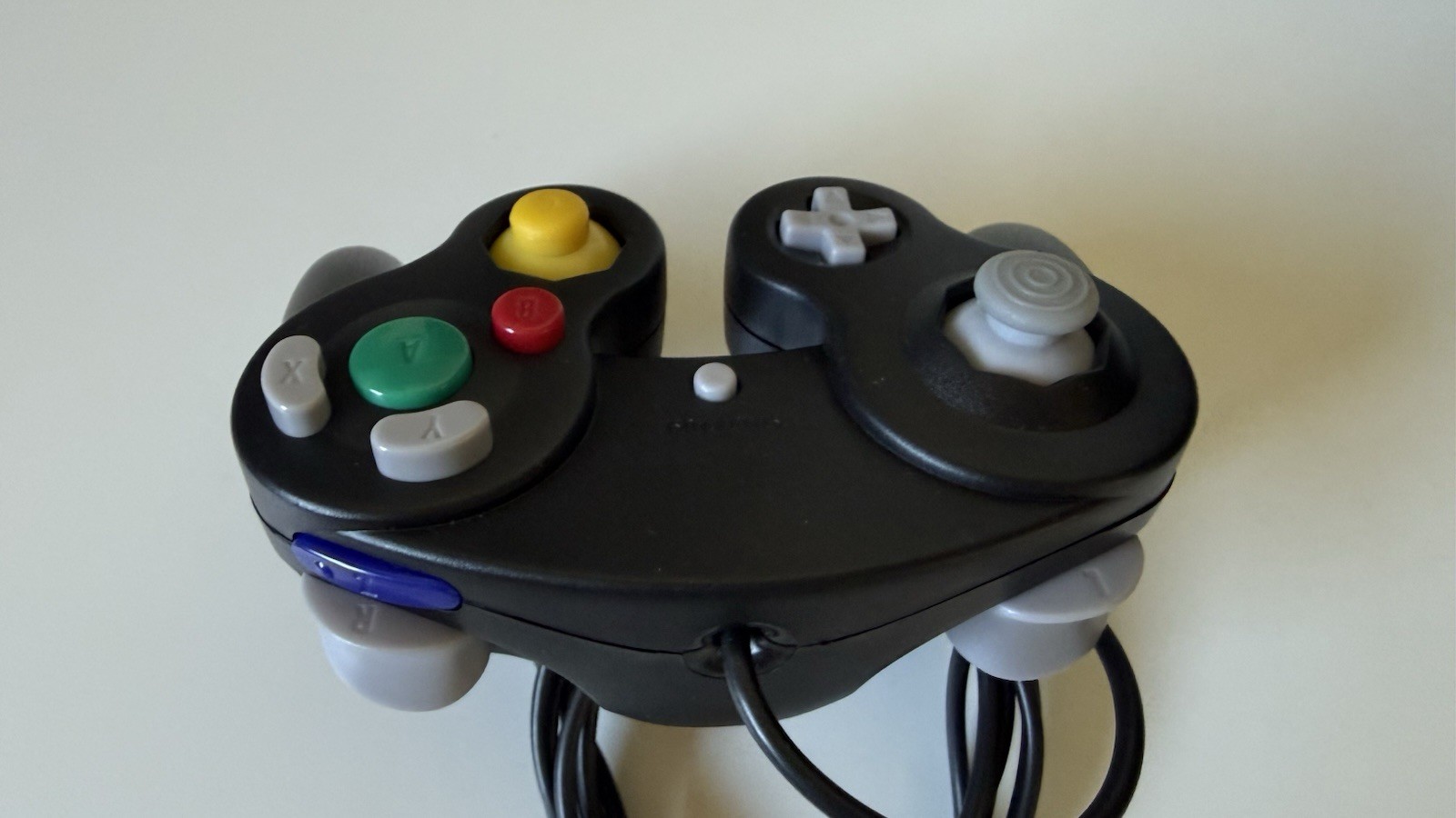 Black Unbranded Wired GameCube Controller for Nintendo- CLEANED & TESTED