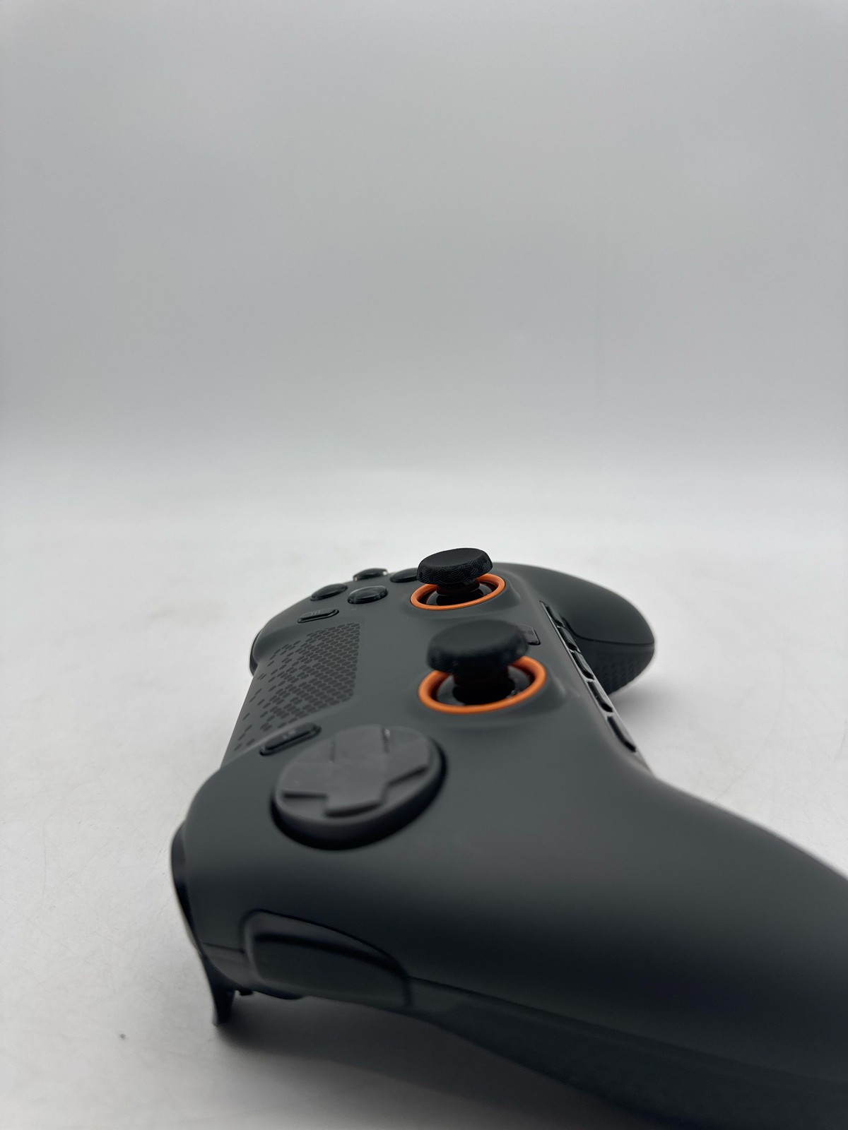SCUF Envision Pro Wireless PC Gaming Controller 4 Paddles RGB Steel Gray