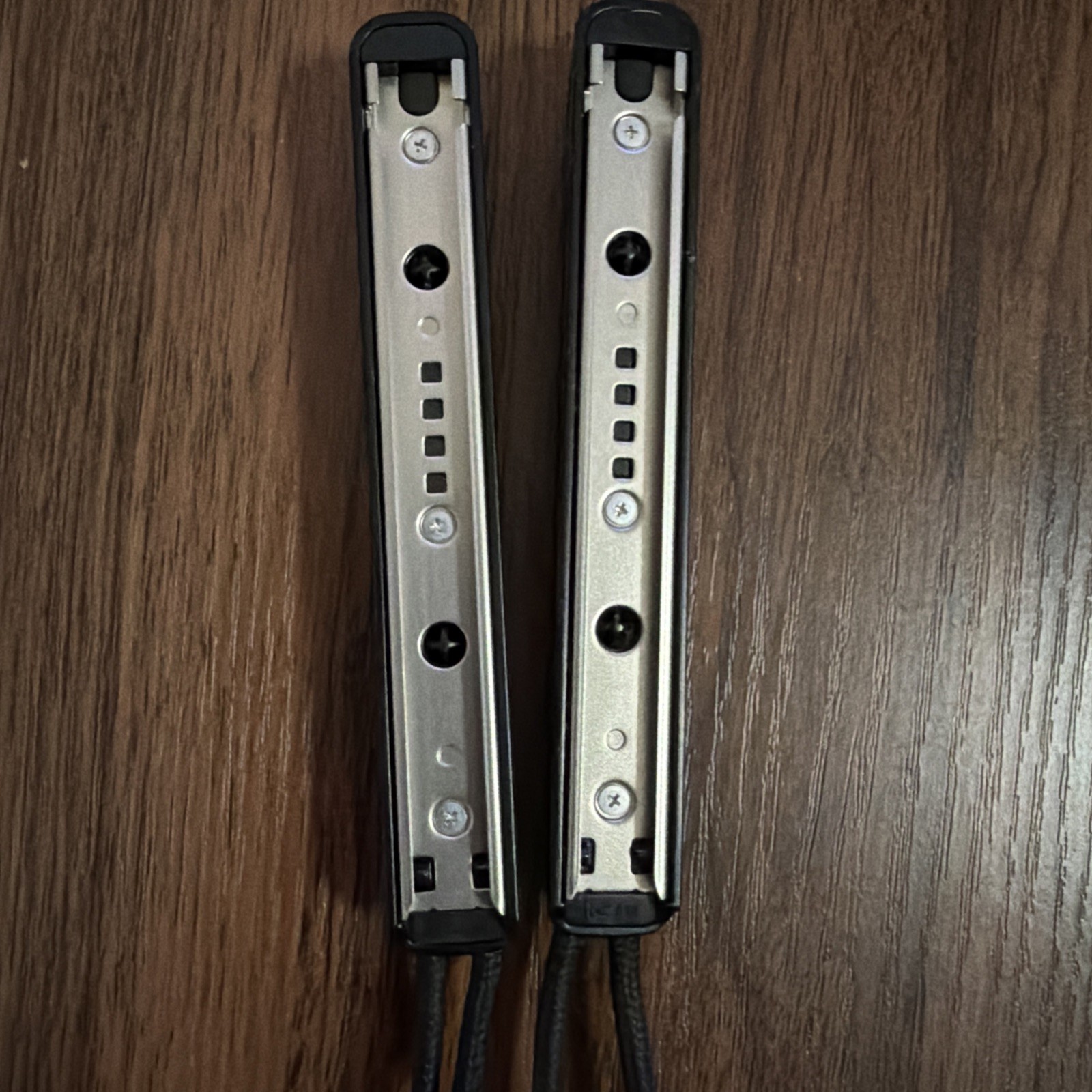 Nintendo Joy-Con Strap Black Clips On Controller for Nintendo switch