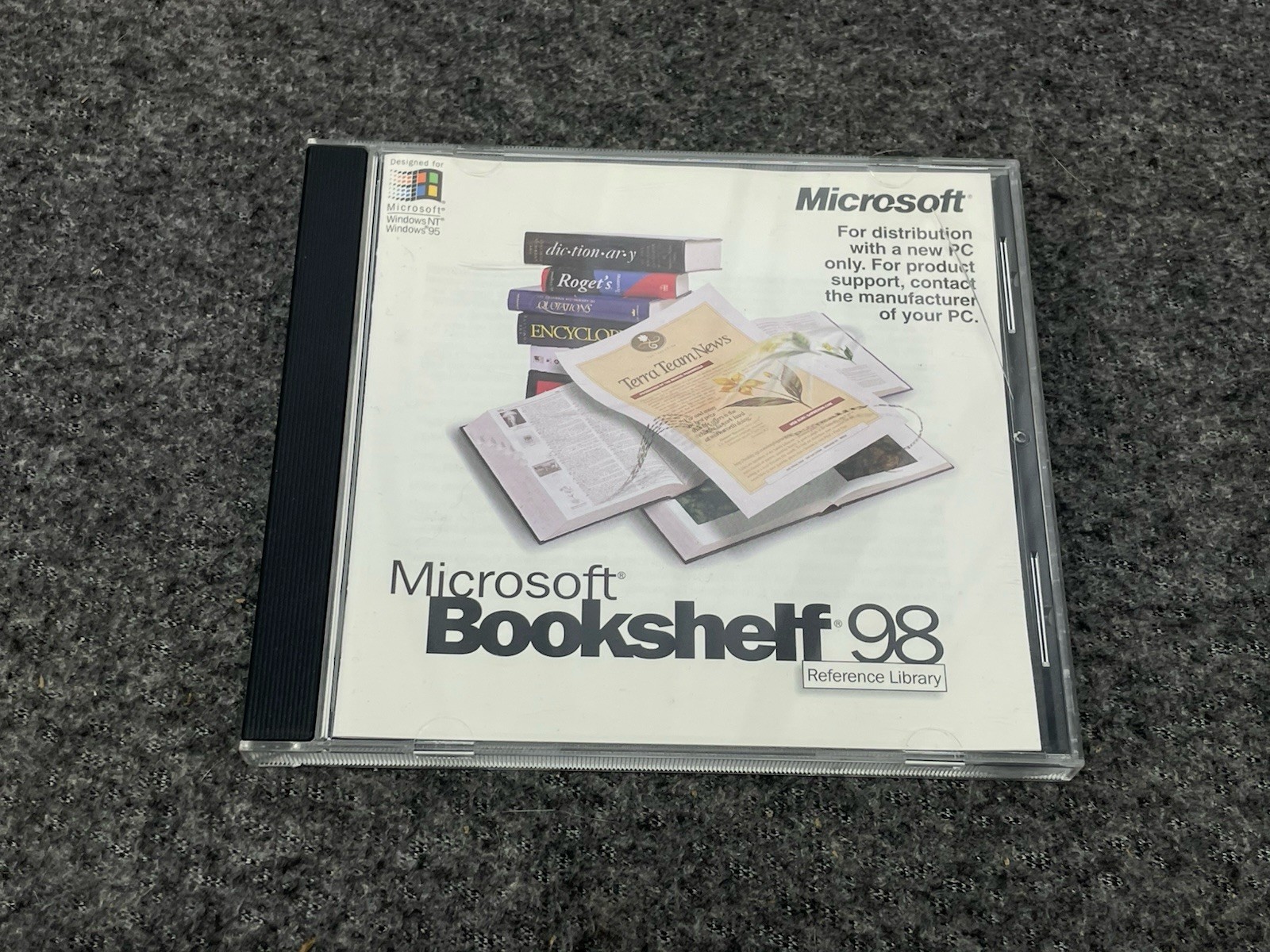 Vintage PC Lot of 7 Windows Software, CD-ROM Windows 95/98/XP