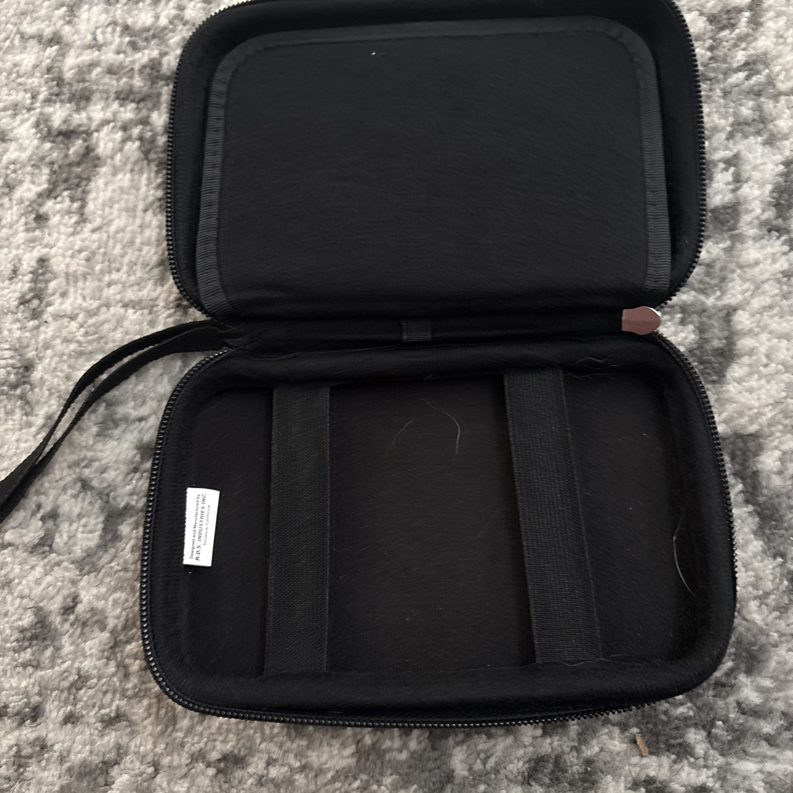 Nintendo Padded Zipper Carrying Case Red/Black for 3DS/2DS, Card Slots