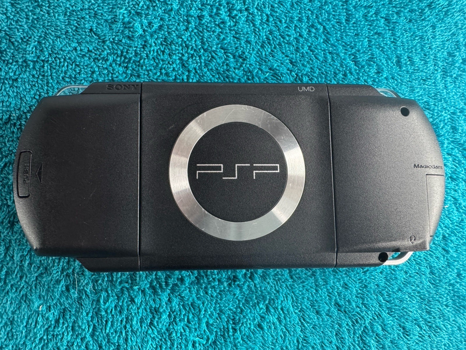 Bundle Sony PlayStation Portable PSP-1001 System Console 128GB Stick & Battery