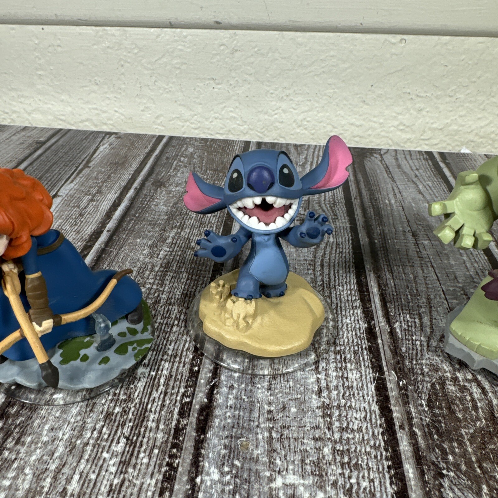 Lot Of 4 Disney Infinity 2.0 Figures – Hulk – Thor – Stitch – Merida Brave
