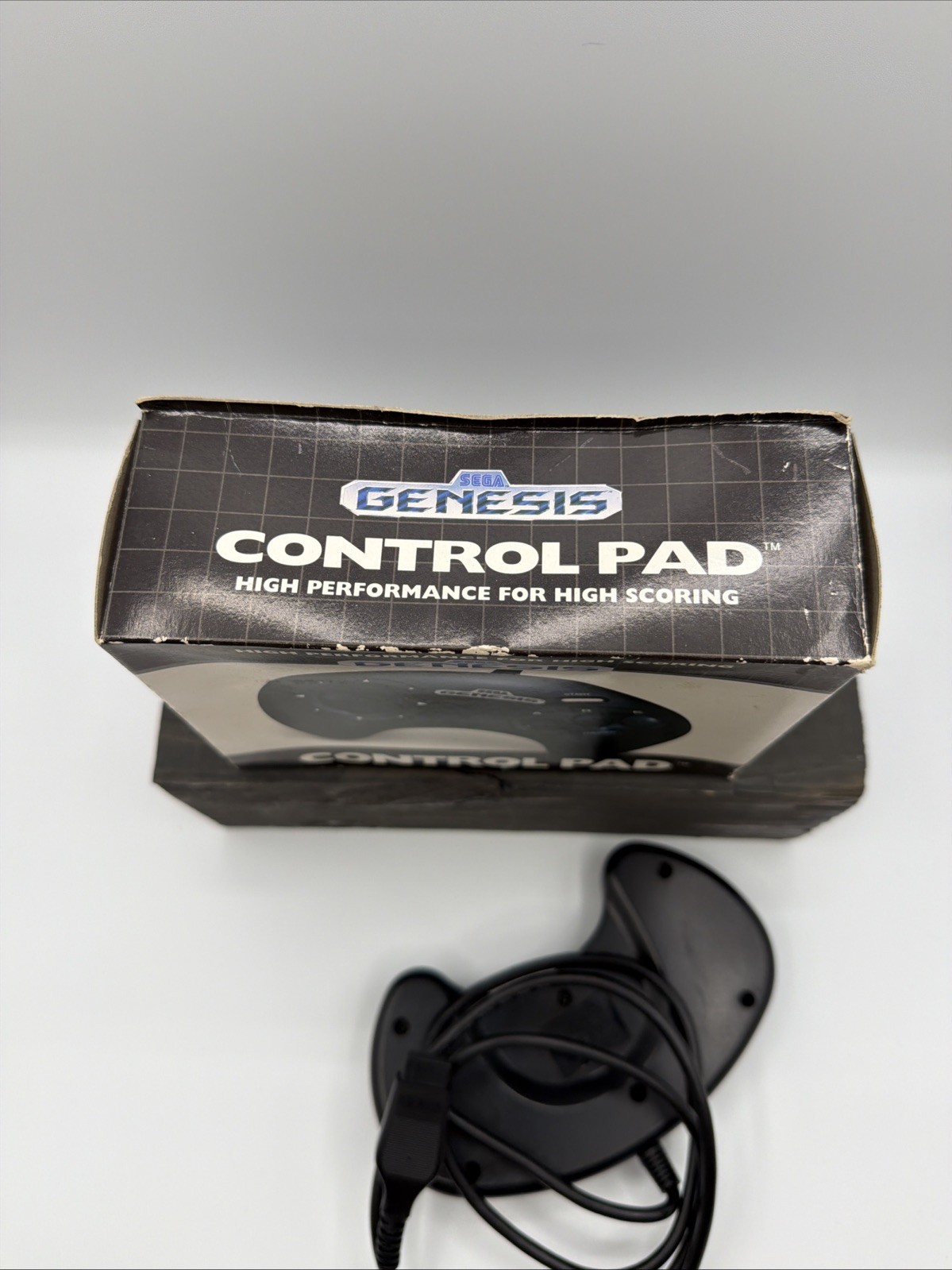 Sega Genesis 3 Button Control Pad Controller W/ Box MK-1650 UNTESTED Vintage