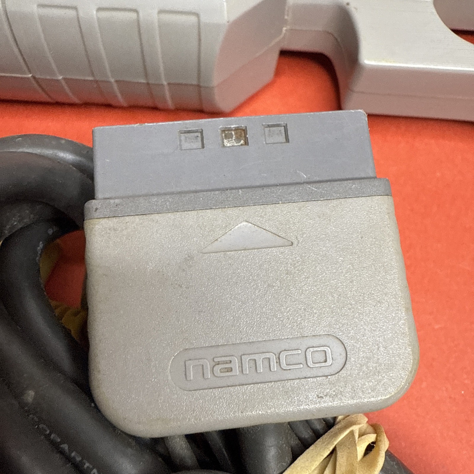 Namco GunCon Light Gun NPC-103 PlayStation PS1 1996 Gray w/ Y-Cable Adapter (A)