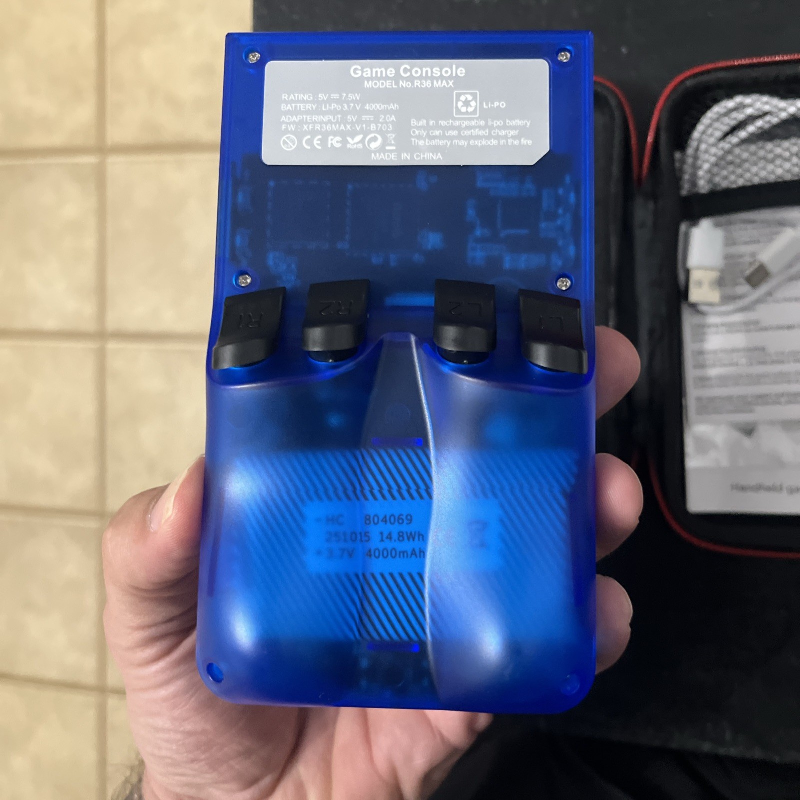 R36 Max Retro Handheld Game Console 64GB – Translucent Blue