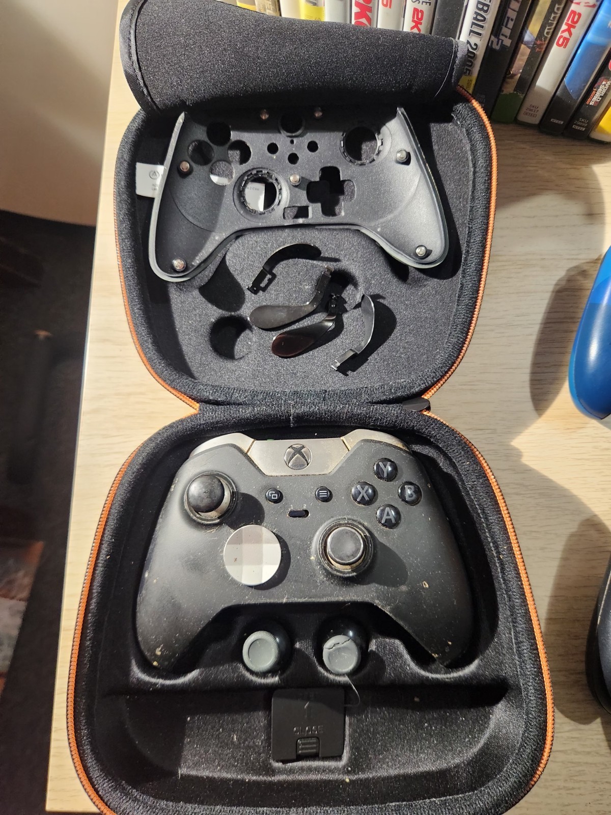 Microsoft Xbox Game Collection 23 Games 3 Wireless Controllers 1698/1537