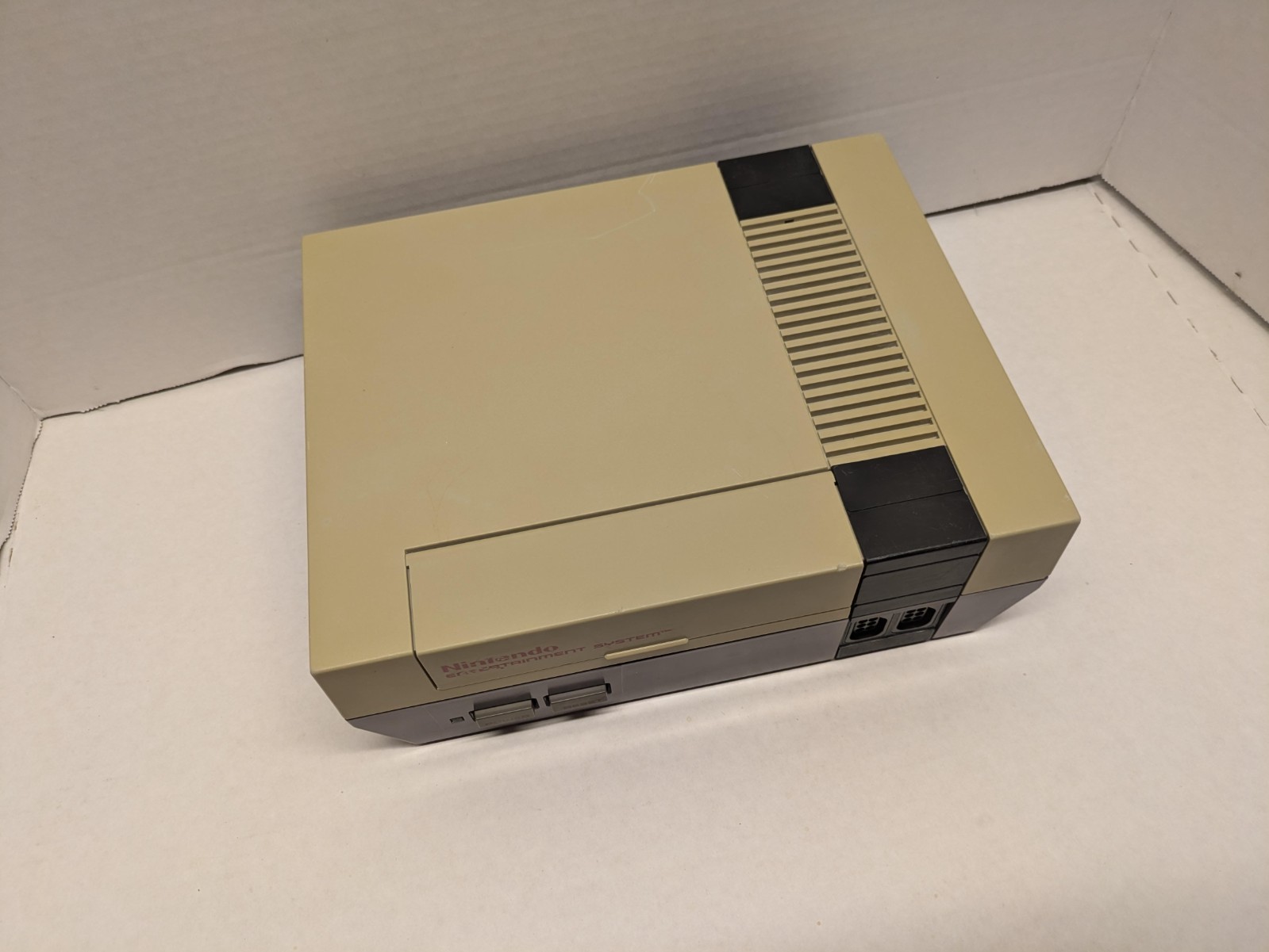 Nintendo NES Console Super Mario 3 Pack. New Caps + Regulator + POLISHED 72 Pin.