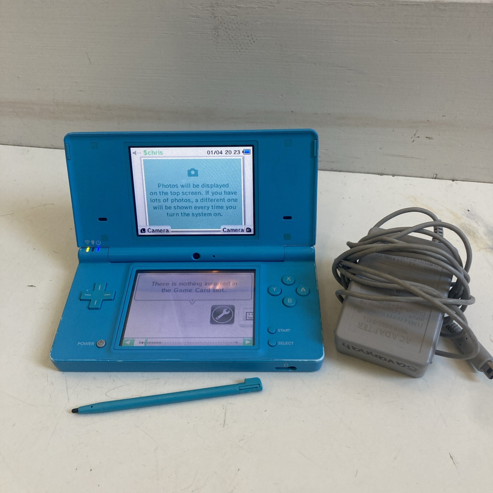 Nintendo DSi Light Blue Handheld Console Game System Tested Working With Charger