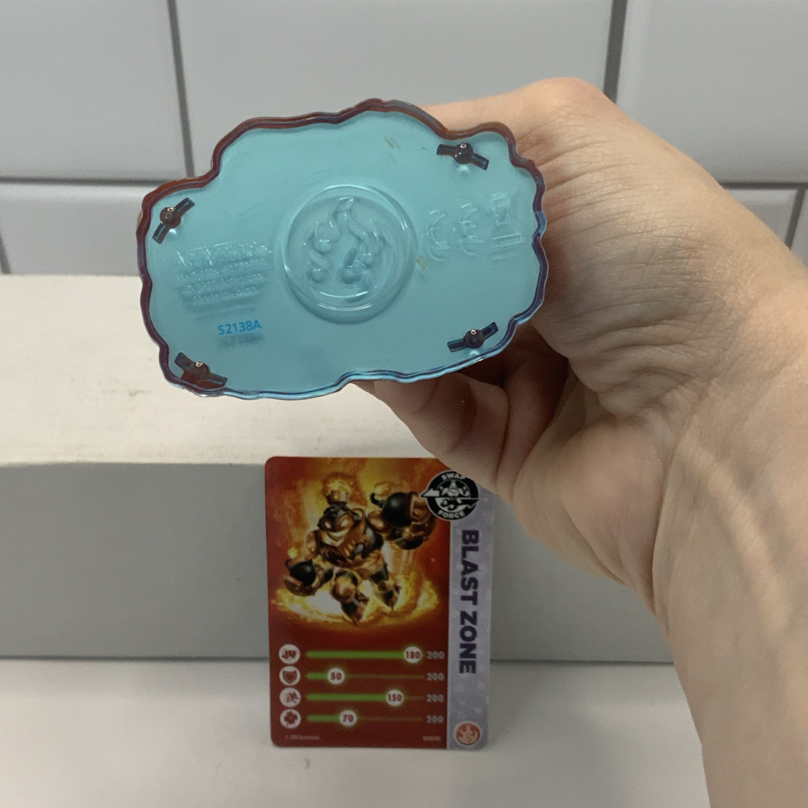 Skylanders Swap Force Blast Zone Fire Element Figure with Trading Card S2138A